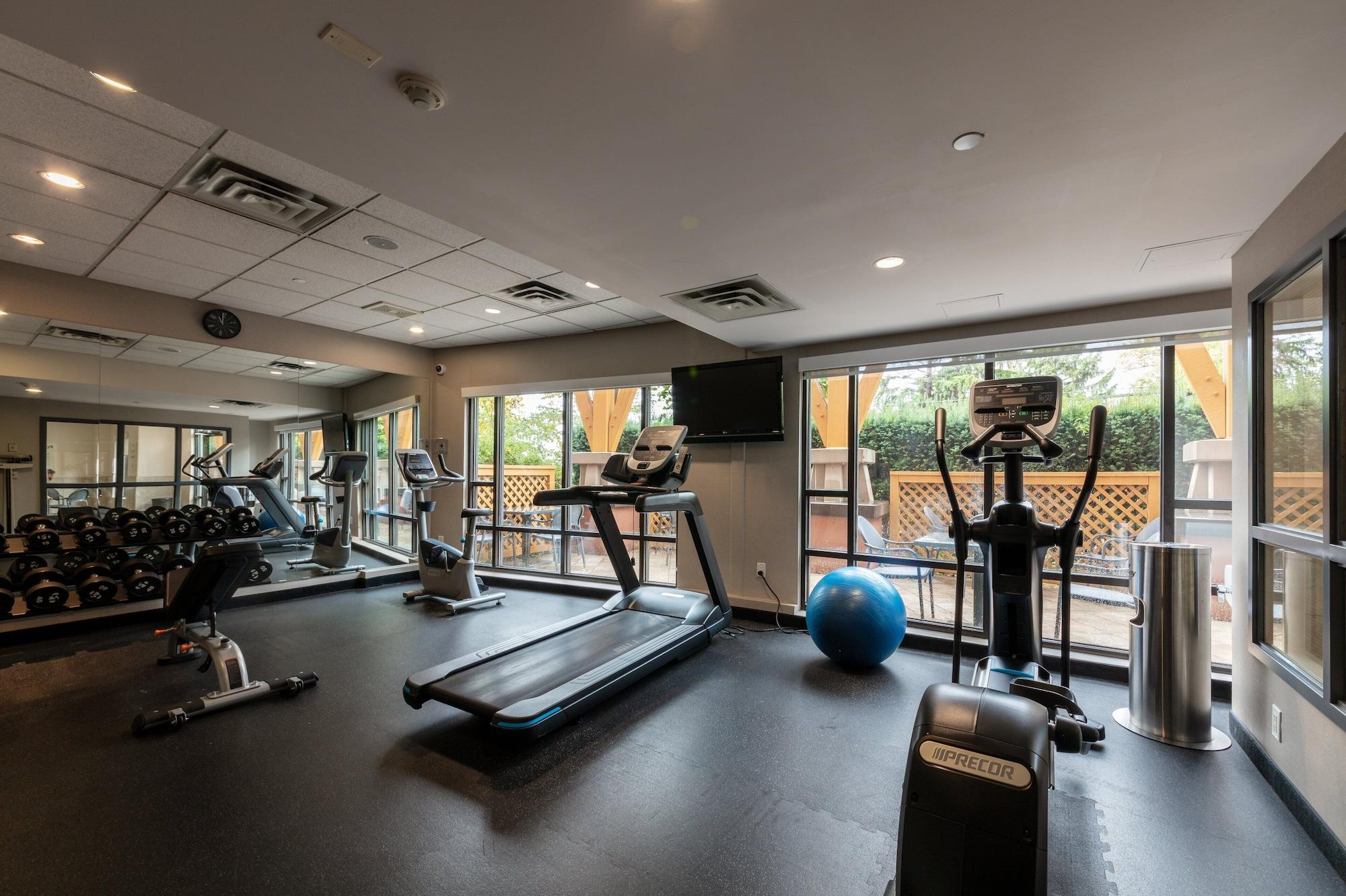 Gimnasio Holiday Inn Express Hotel & Suites Riverport Richmond by IHG