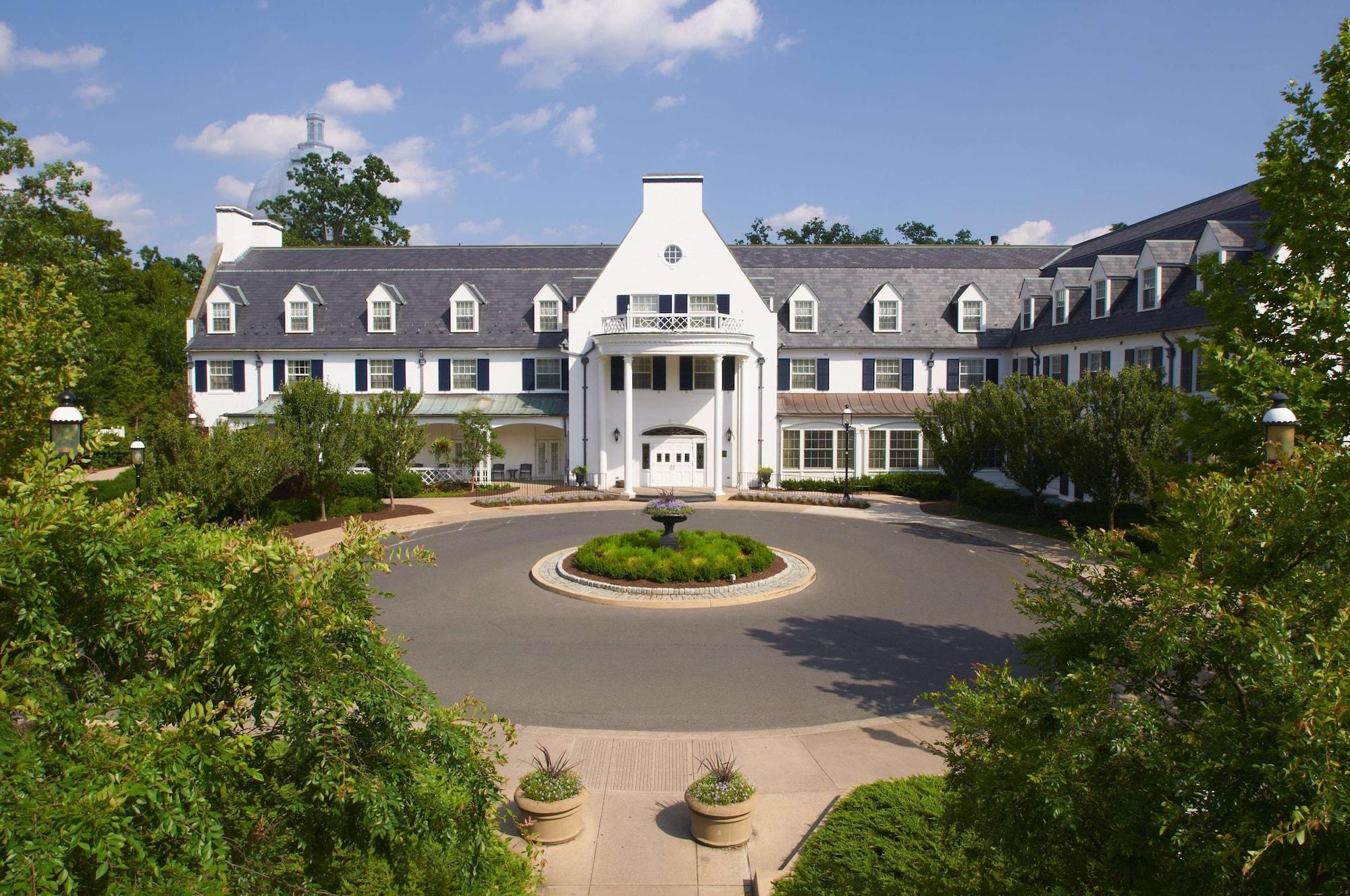 Vista Exterior The Nittany Lion Inn