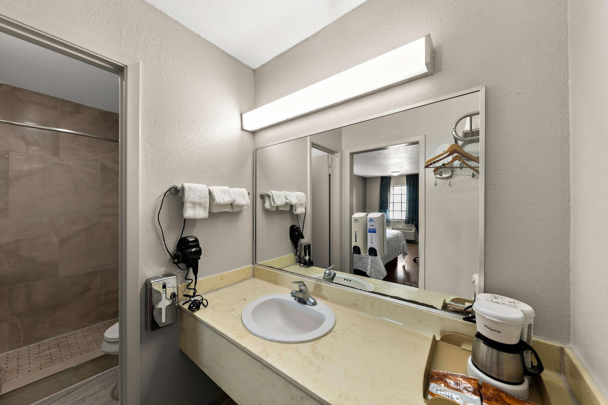 Equipamiento de Habitación Americas Best Value Inn Bonham