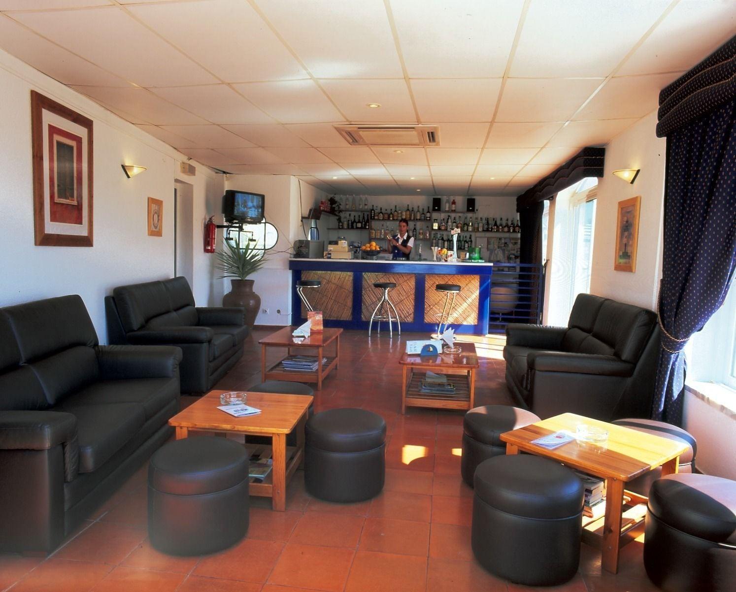 Bar/Salón Regina Apartamentos