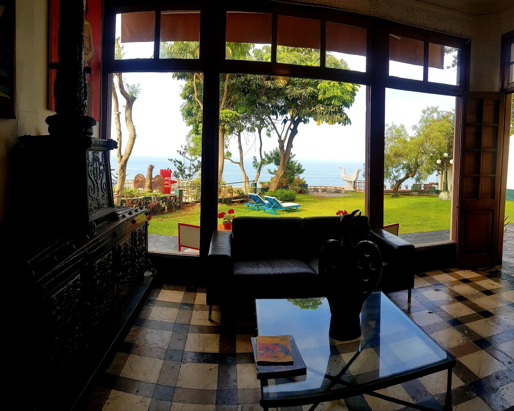 Vista Lobby Second Home Peru