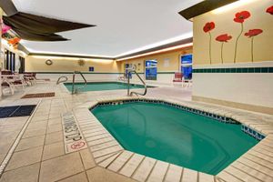 Alojamiento - Days Inn & Suites by Wyndham Airport Albuquerque