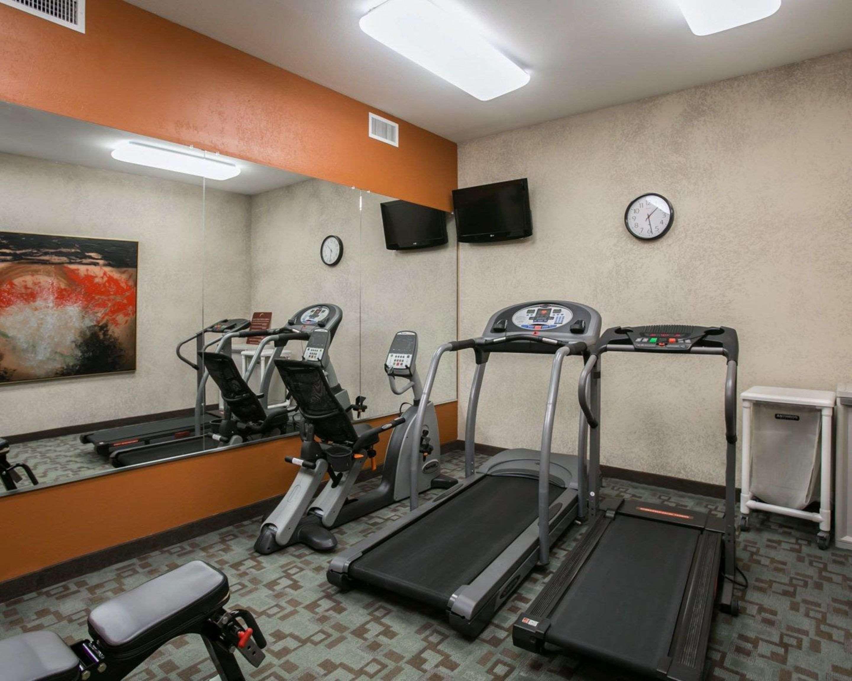 Gimnasio Sleep Inn & Suites Highway 290/NW Freeway
