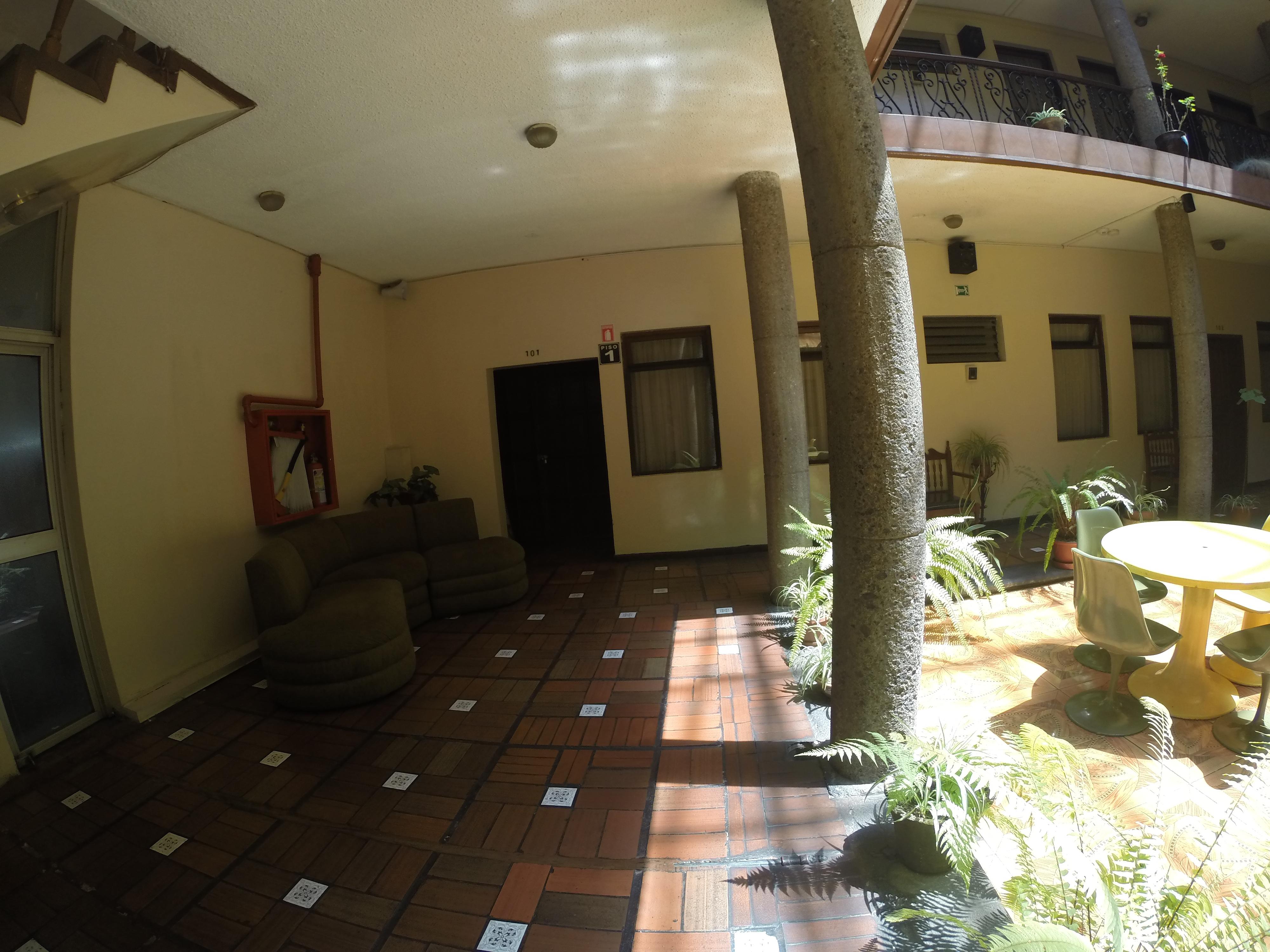 Vista Exterior Viena Internacional Hotel