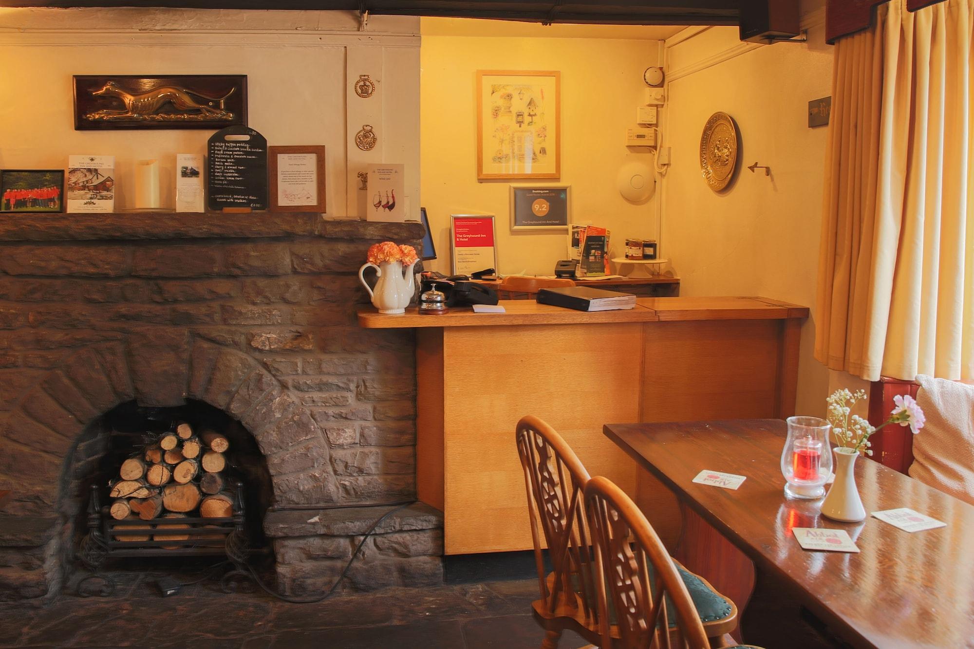 Vista Lobby The Greyhound Inn & Hotel