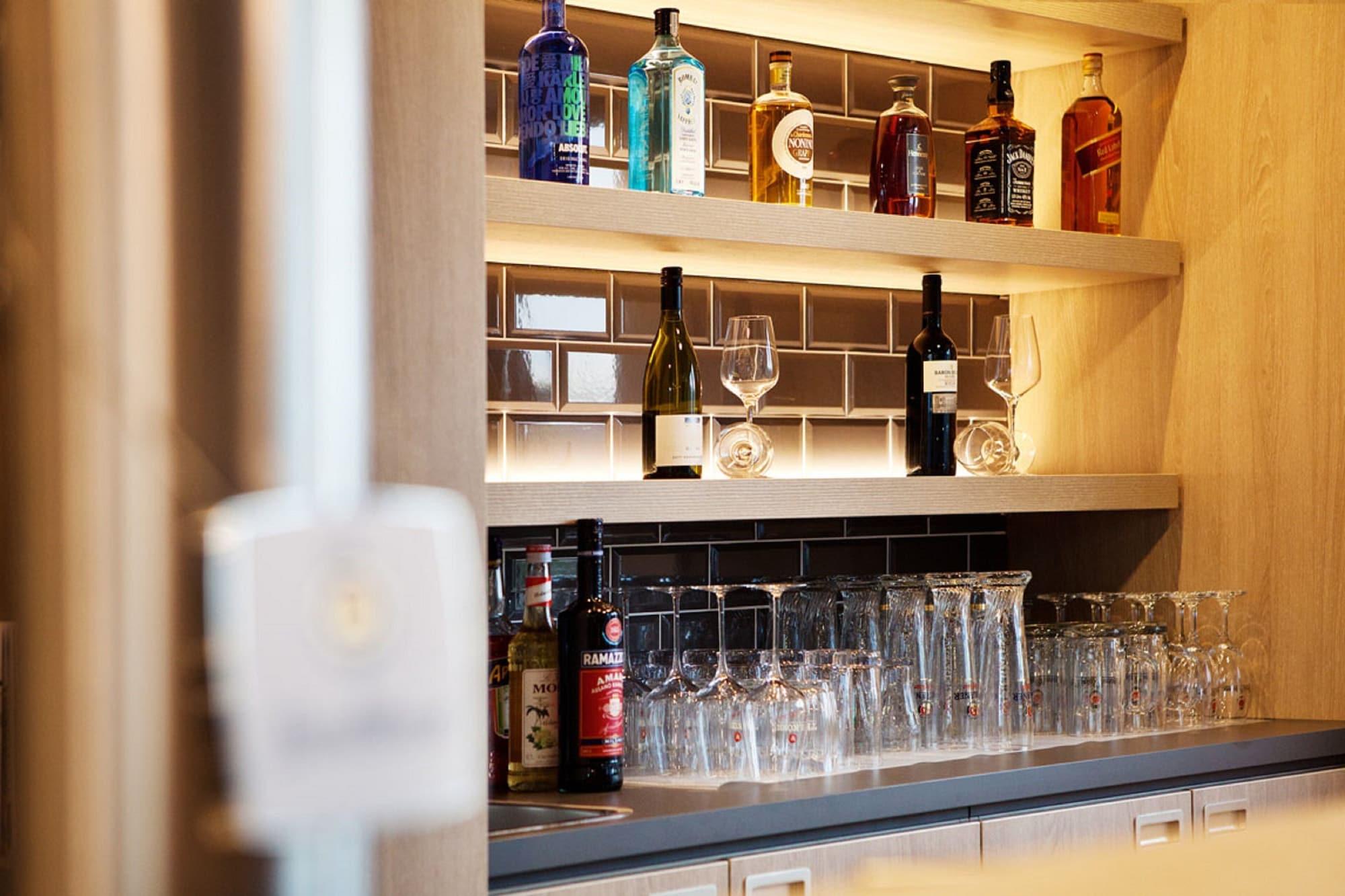 Bar/Salón Holiday Inn Express Munich Olching by IHG