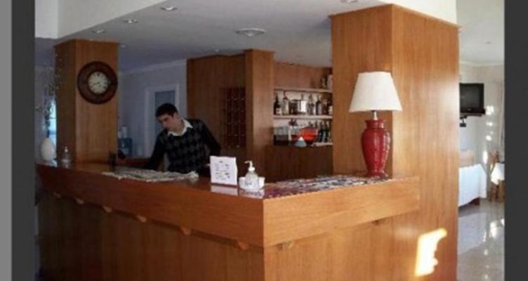 Vista Lobby Hotel Mirasierras