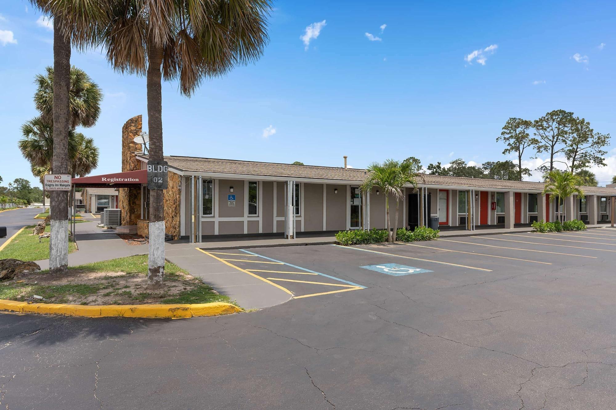 Varios Super 8 by Wyndham Kissimmee/Orlando