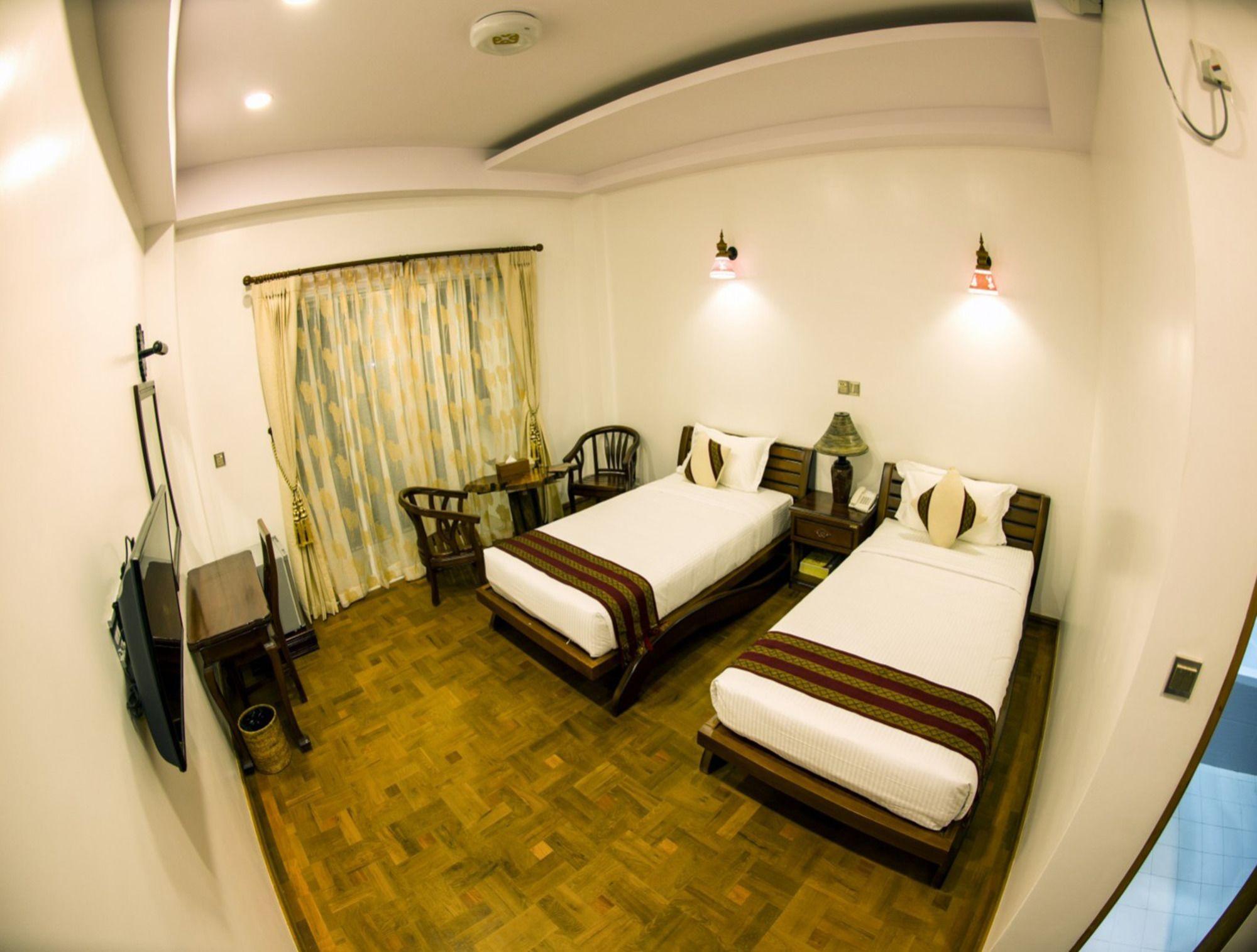 Habitación Yadanarpon Dynasty Hotel