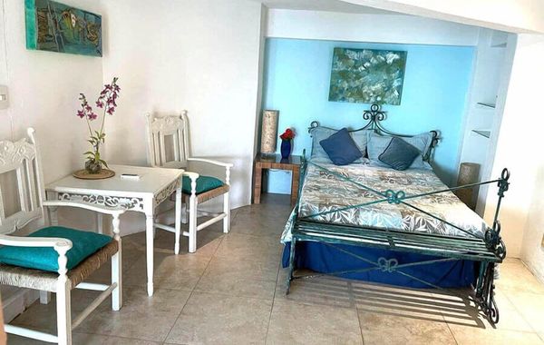 El acantilado - Hoteles frente a la playa en Acapulco