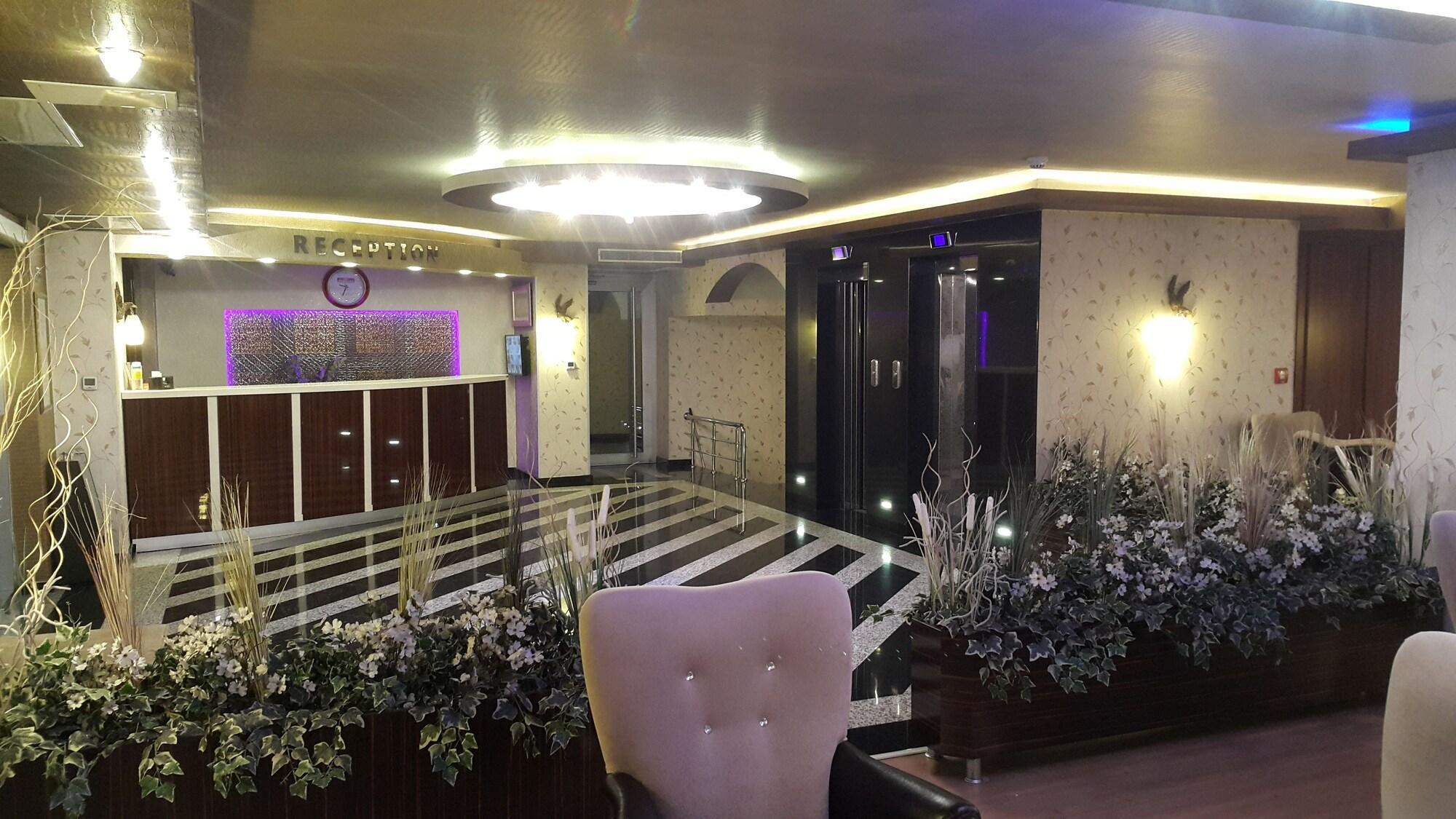 Vista Lobby My Liva Hotel