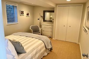 Alquiler Vacacional - Superbly located beachfront house in Grand Haven! Just minutes from Downtown