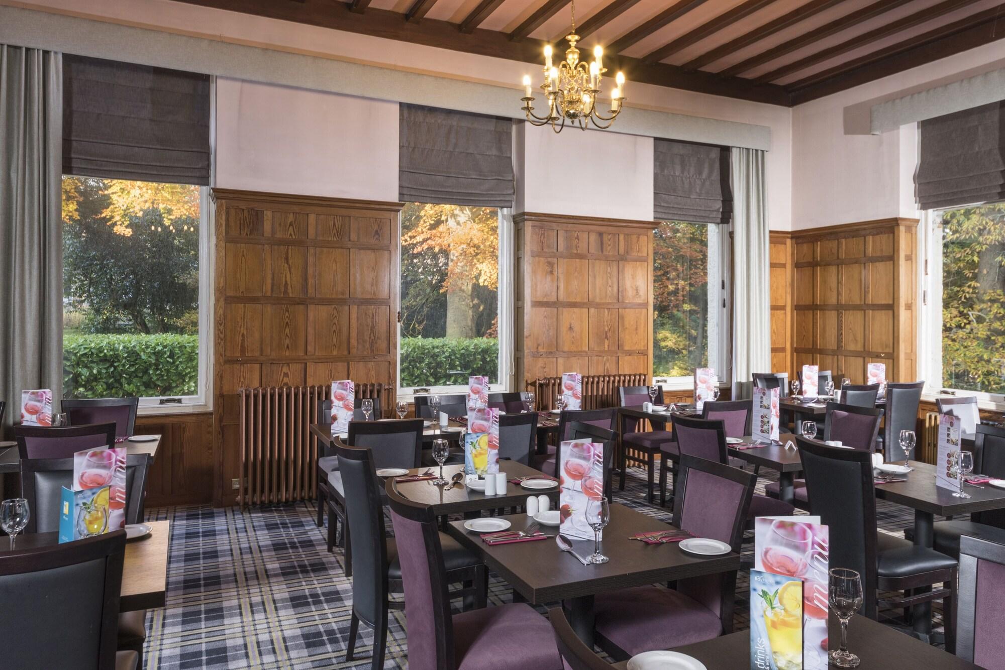 Restaurant The Highland Hotel by Compass Hospitality