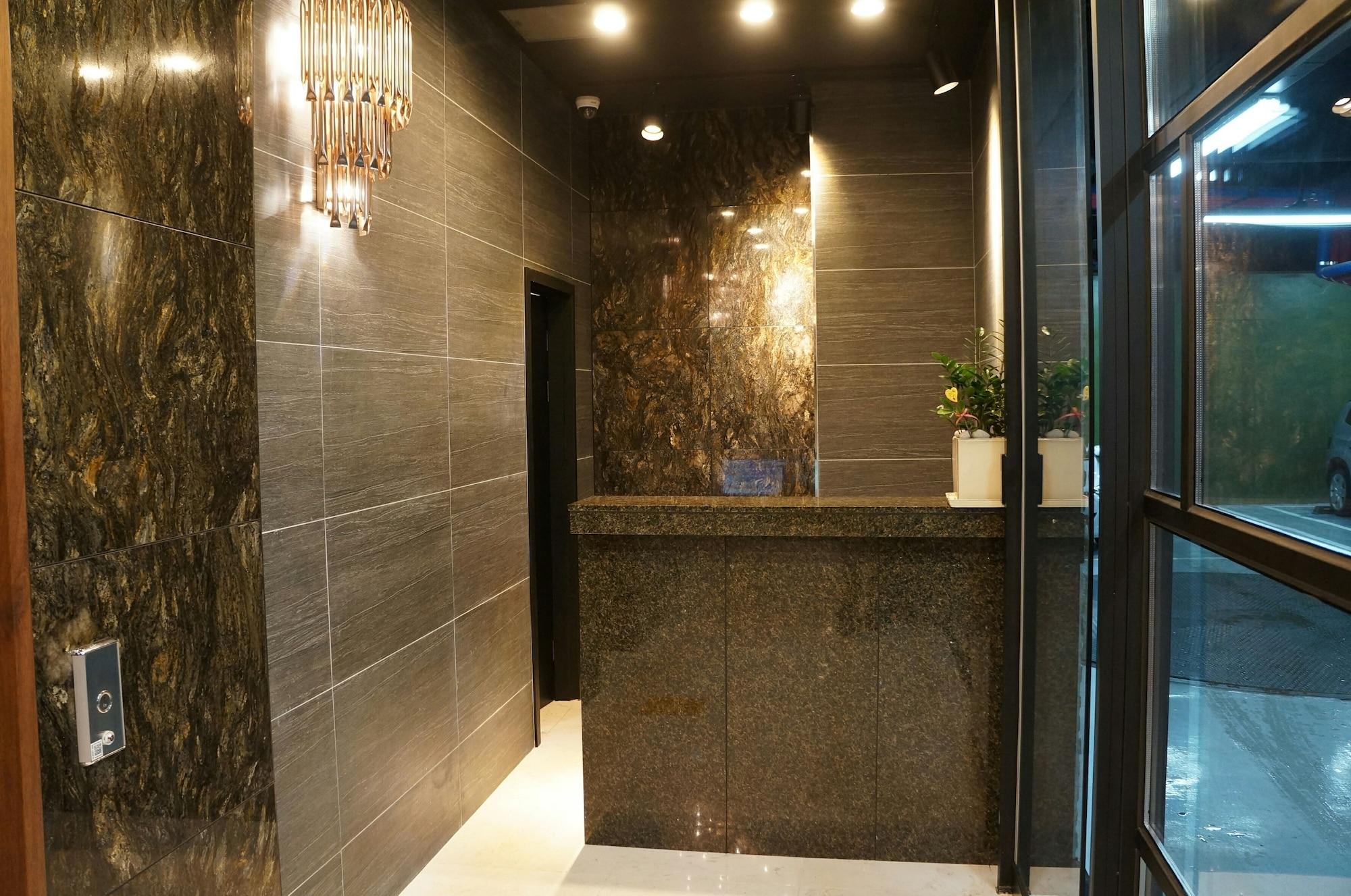 Vista Lobby SOYU Hotel