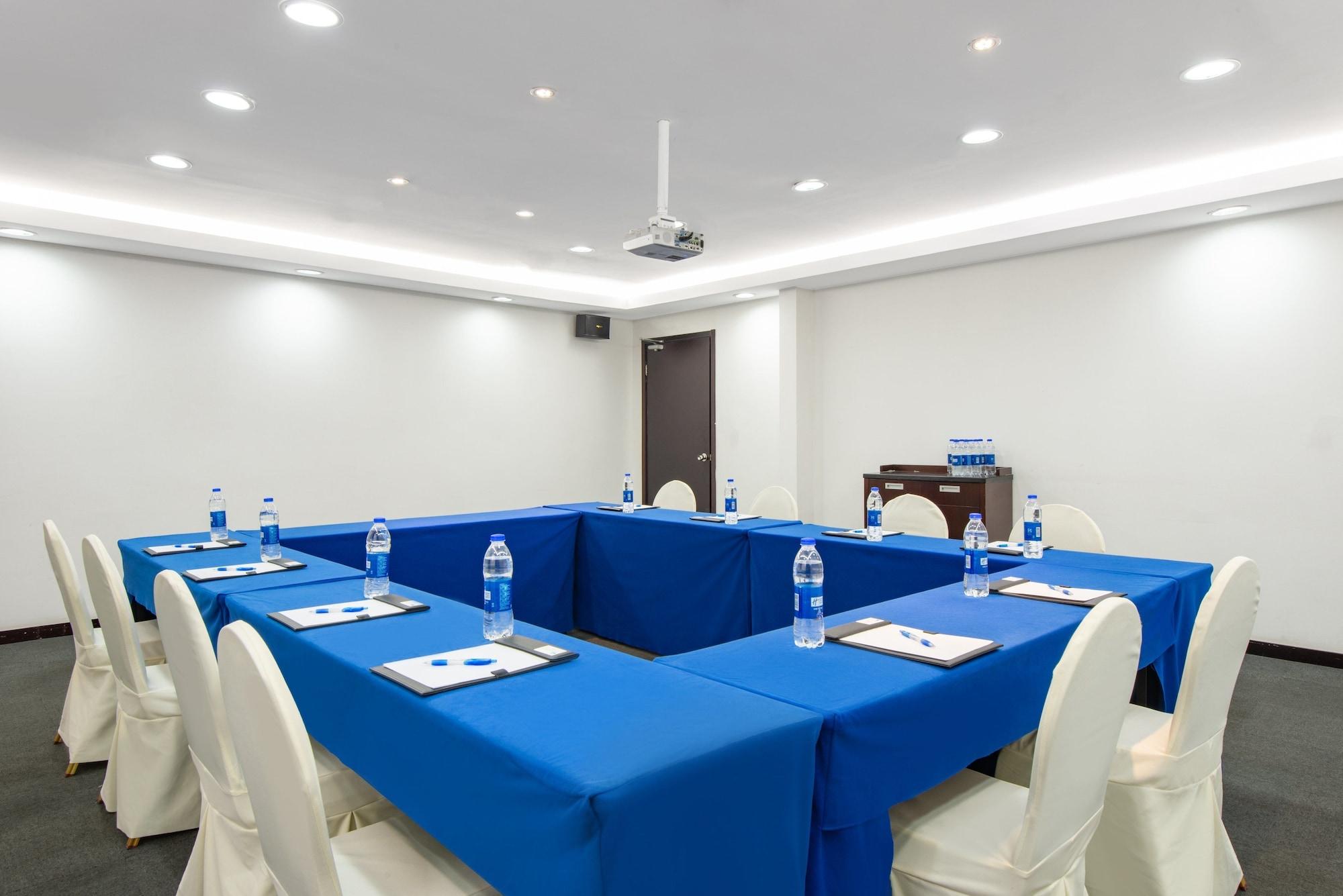 Sala de Reuniones Holiday Inn Express Shanghai Putuo by IHG