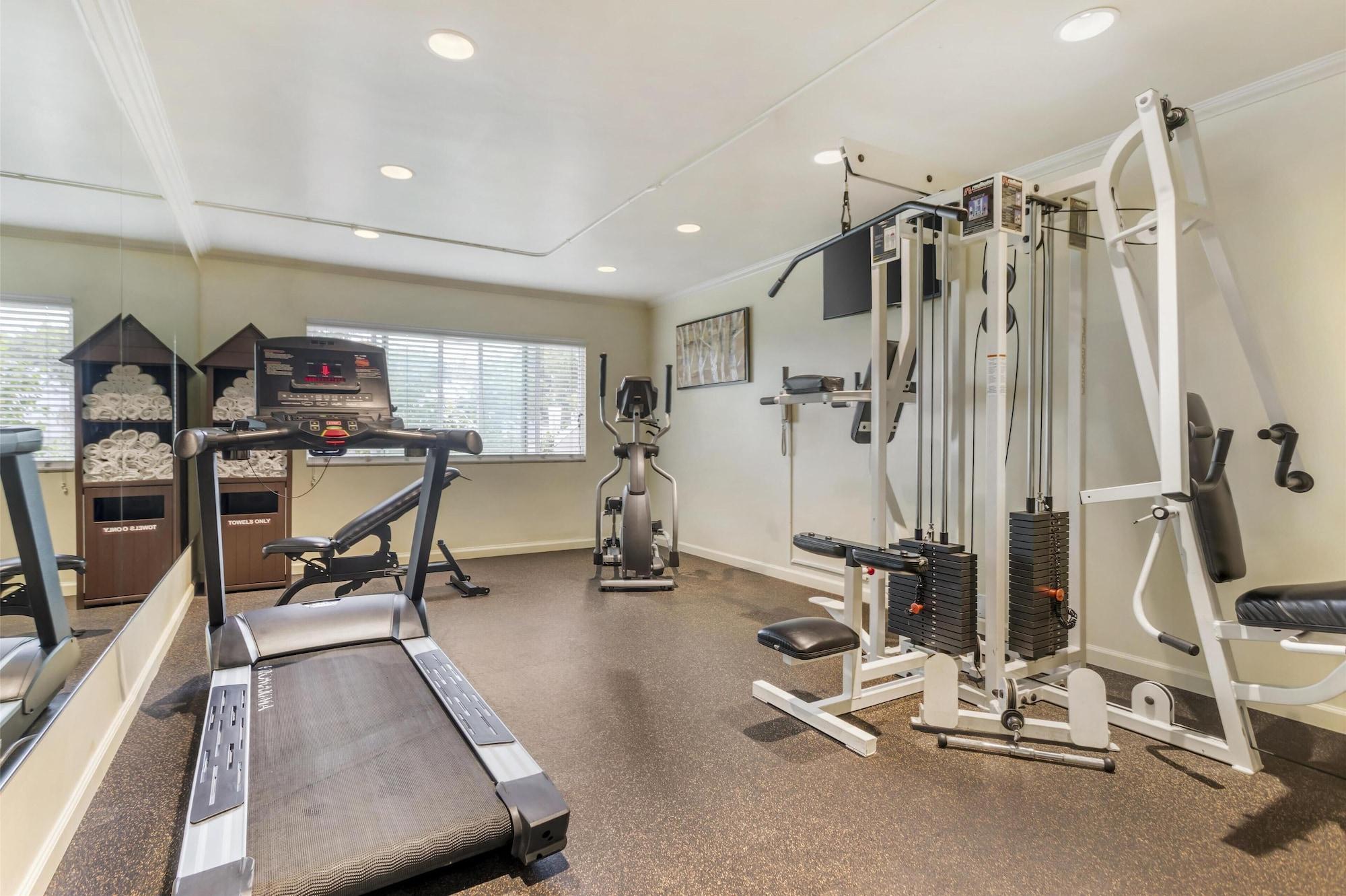 Gimnasio Best Western Plus Garden Court Inn
