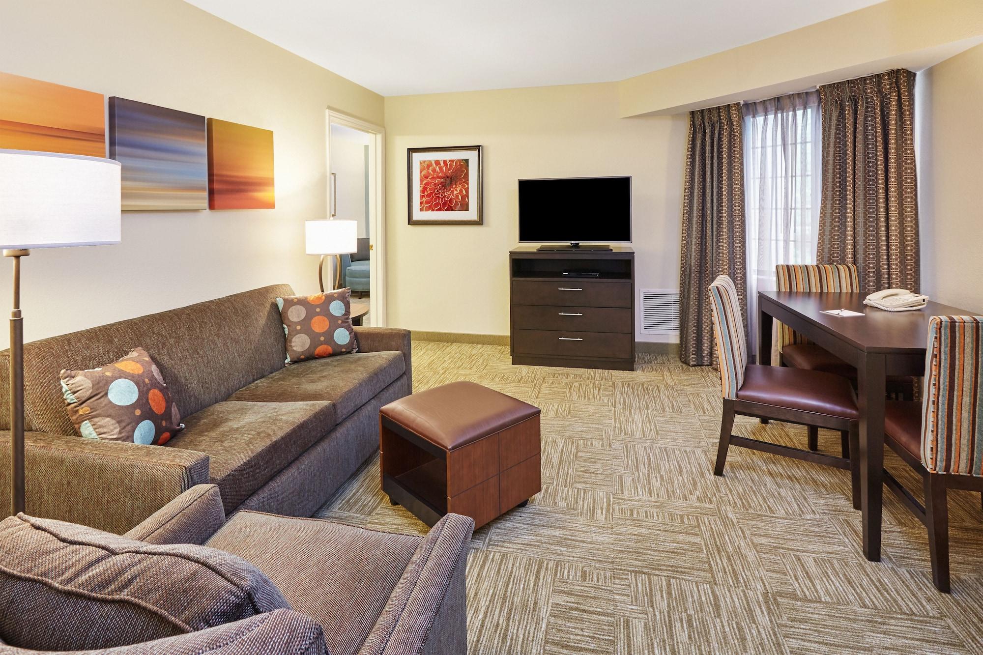 Habitación Staybridge Suites Chicago - Glenview by IHG