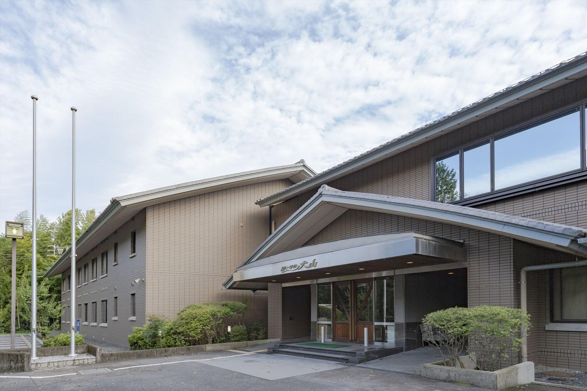 Varios Inuyama International Youth Hostel