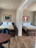 Alojamiento - The Resource Inn