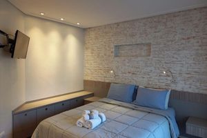 Alquiler Vacacional - “Stylish Flat with Maid & Free Parking”