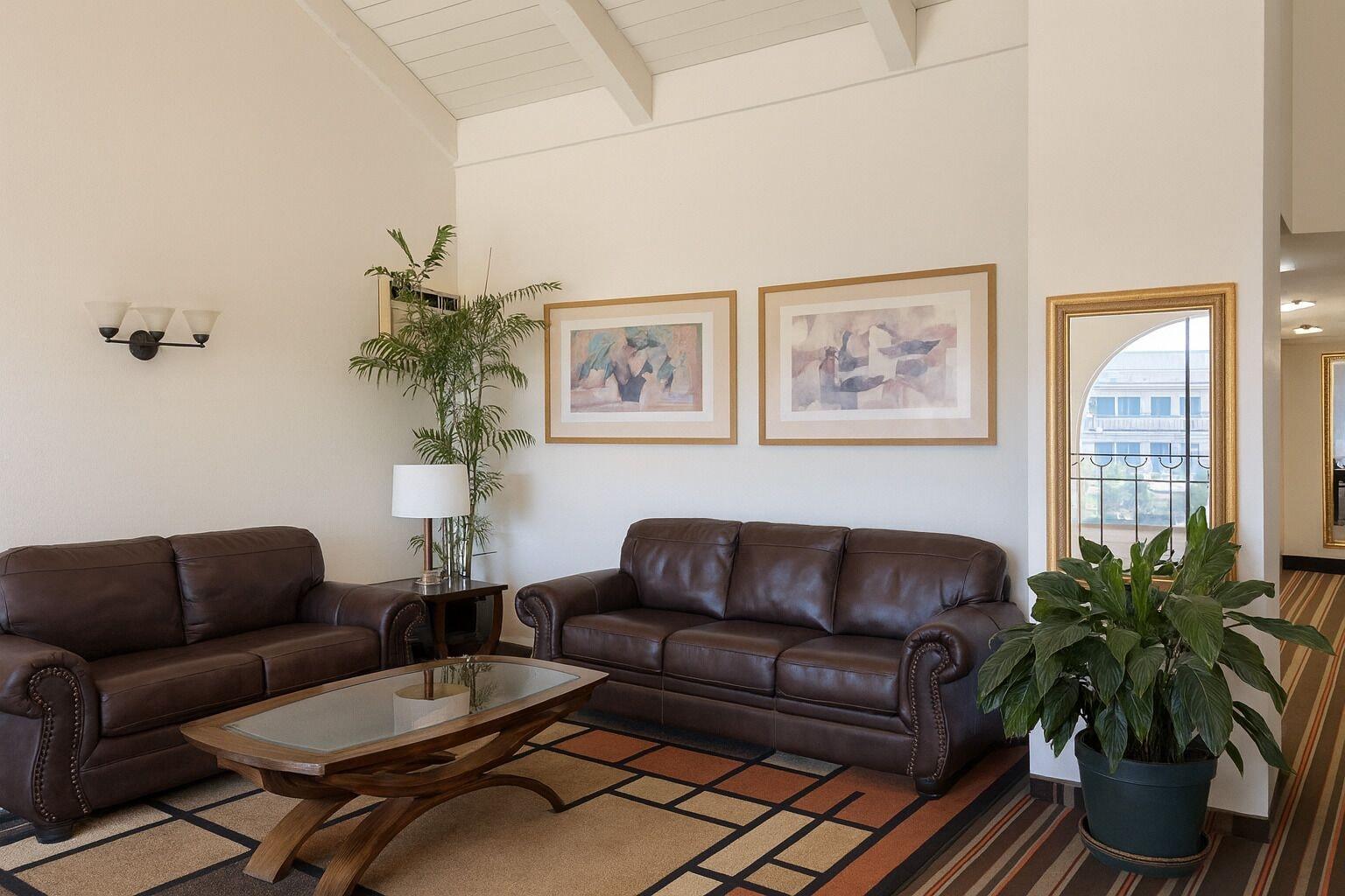 Bar/Salón Granada Inn