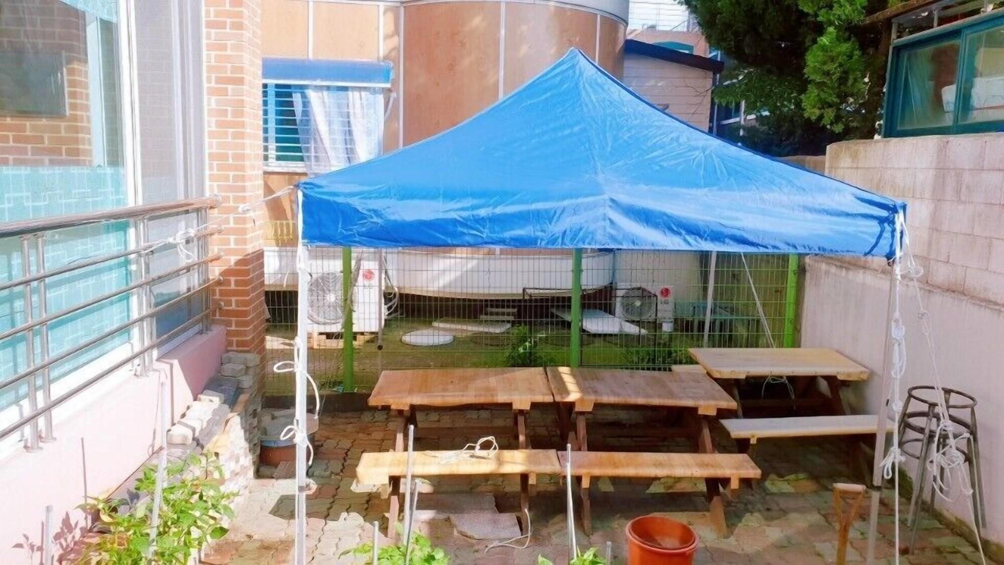 Vista Exterior Naksan Crova Condotel