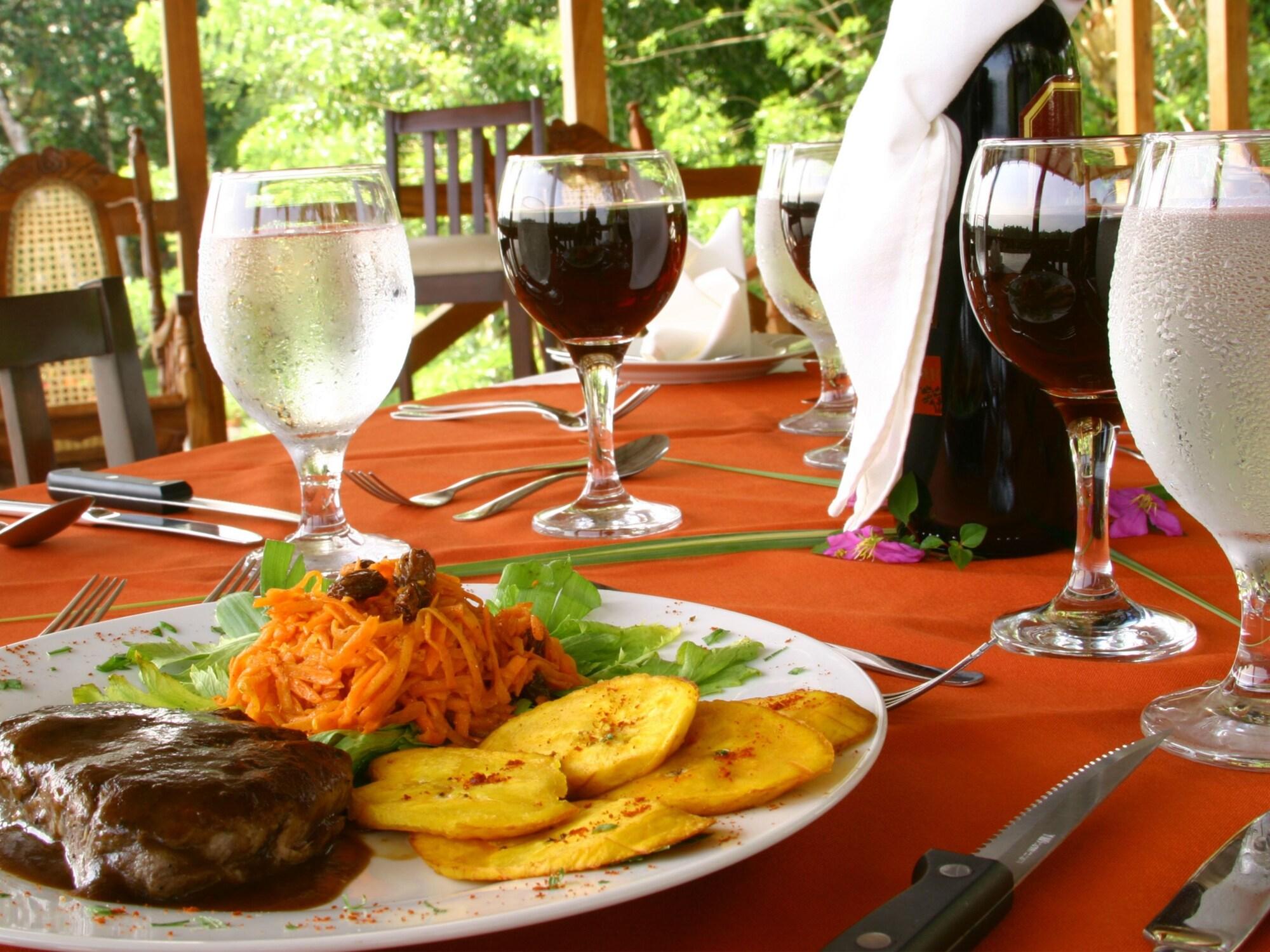 Restaurant Manatus Hotel