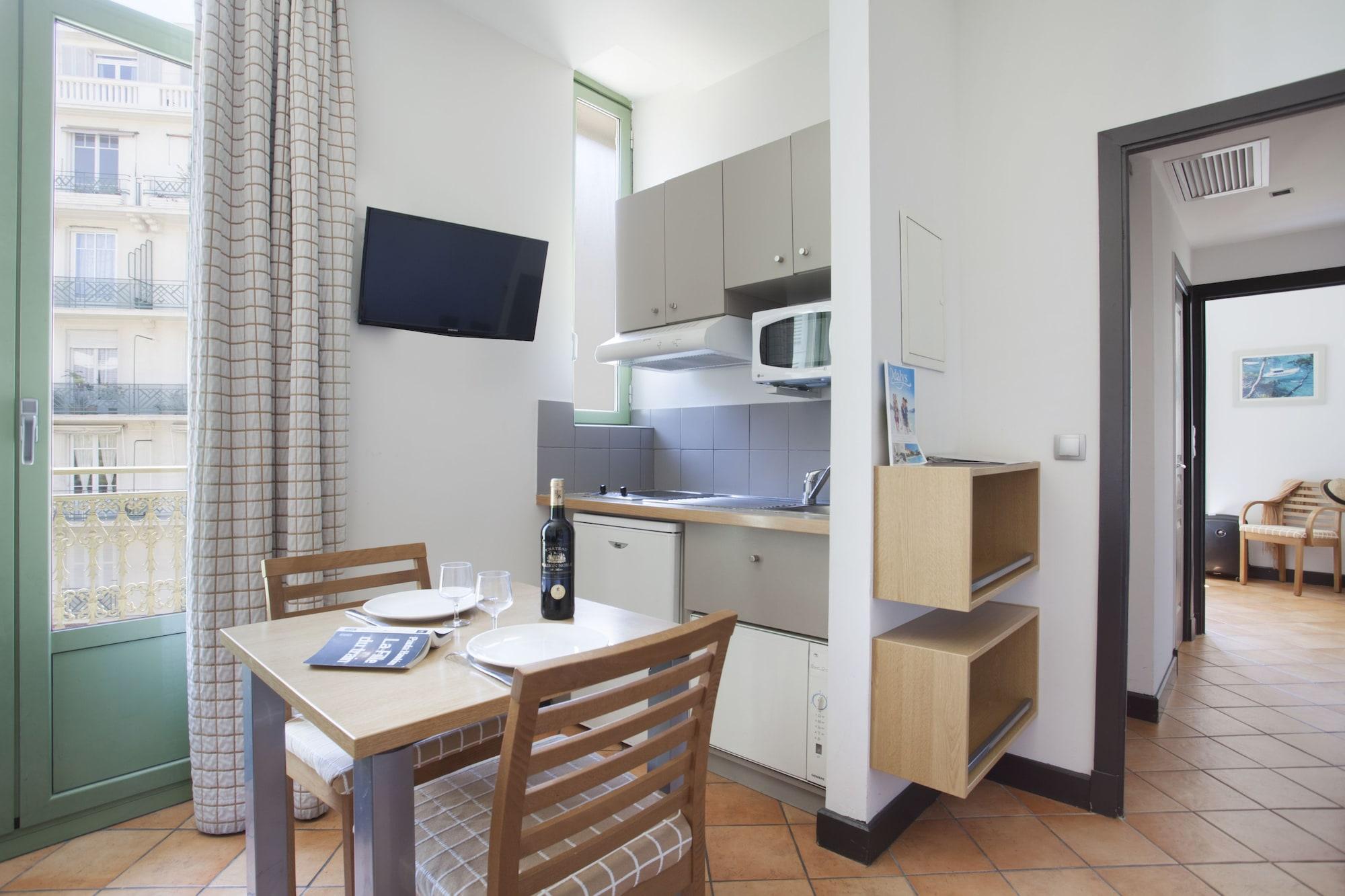 Equipamiento de Habitación Appart'hôtel Odalys City - Nice Centre