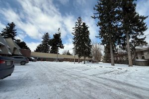 Hospedagens - Idlewood Inn