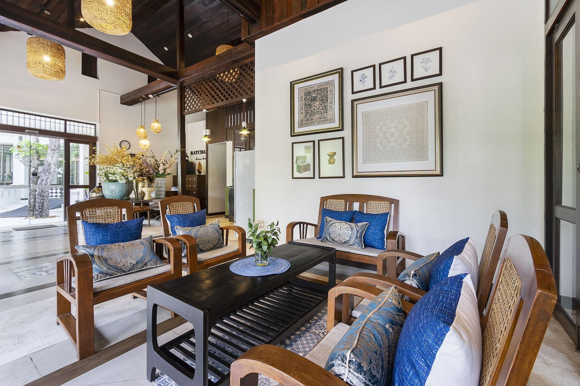 Vista Lobby Ratchapruek Lanna Boutique