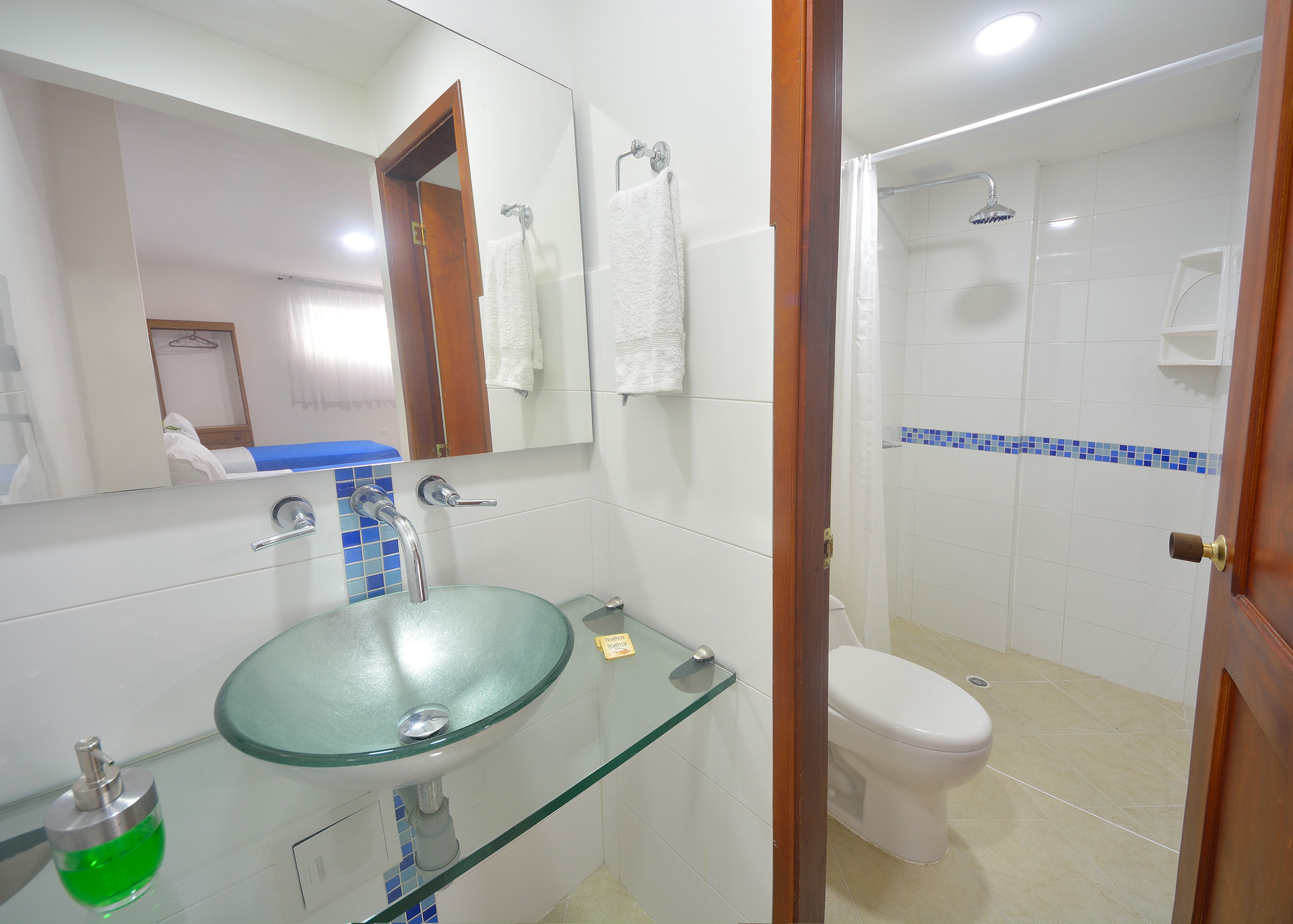 Equipamiento de Habitación Hotel Getsemaní BGA