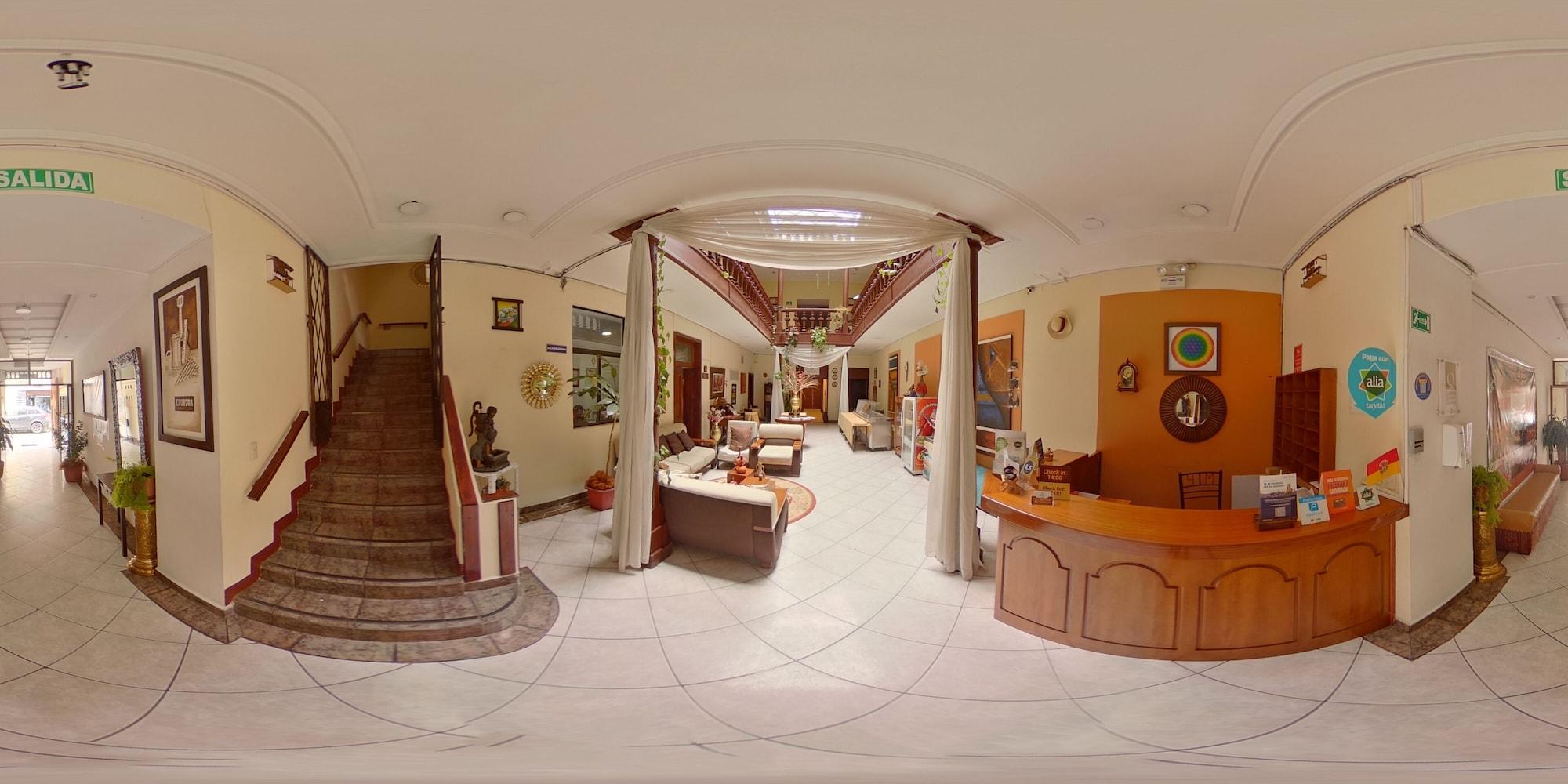Vista Lobby 4 Mundos