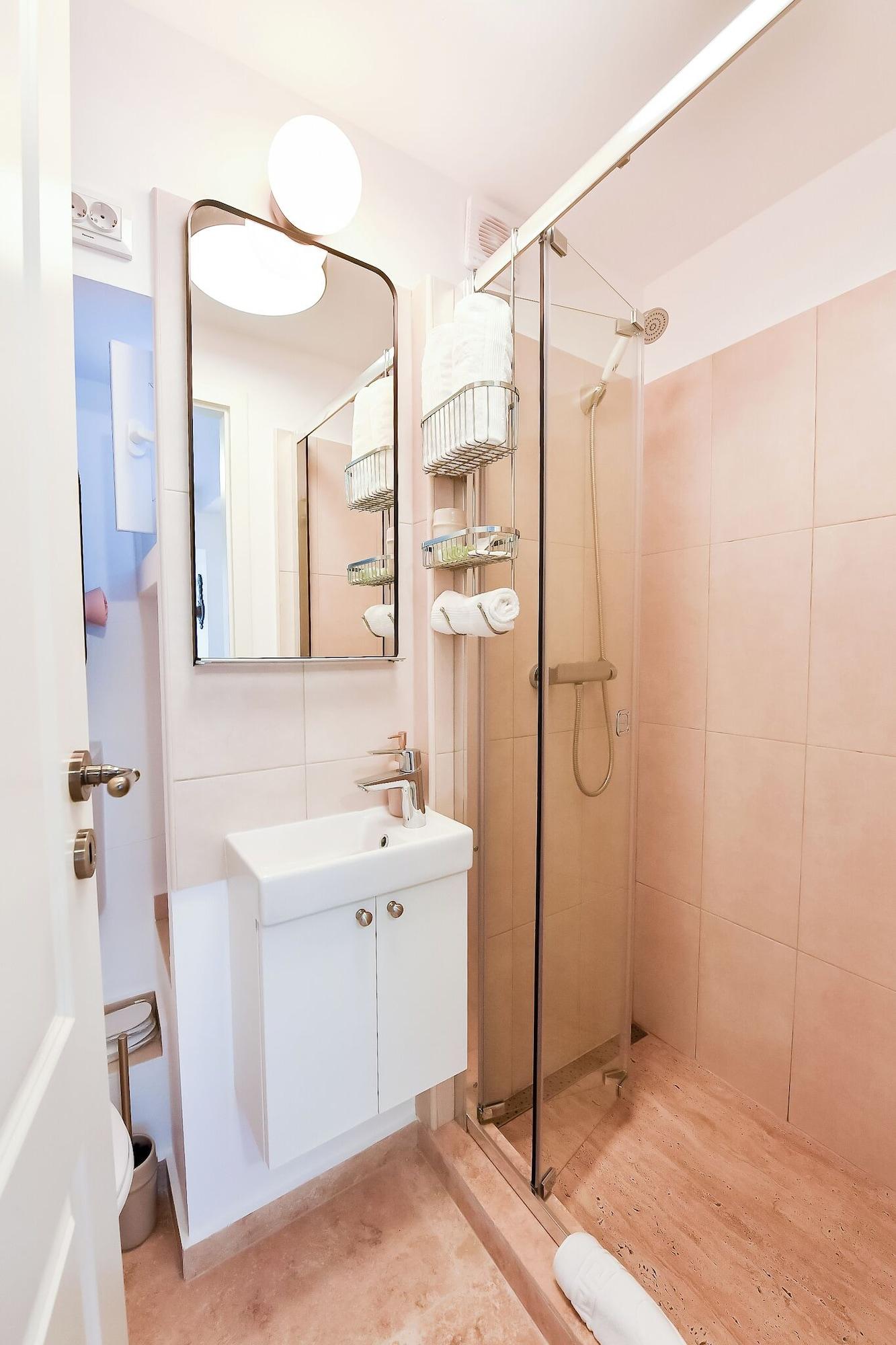 Equipamiento de Habitación Casa Barițiu M
