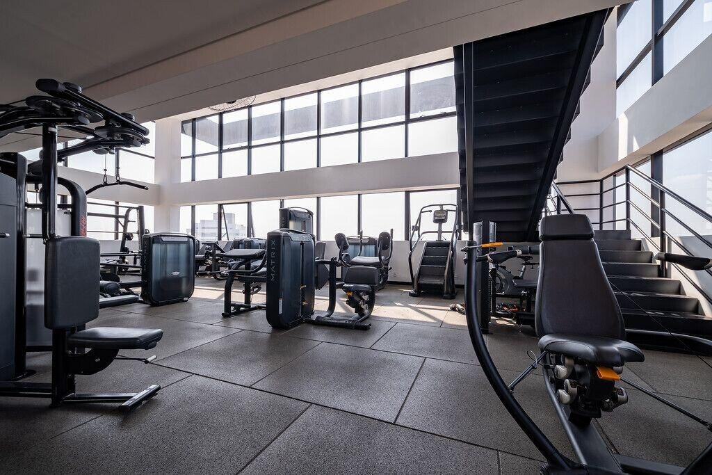 Gimnasio URBAN by UNU