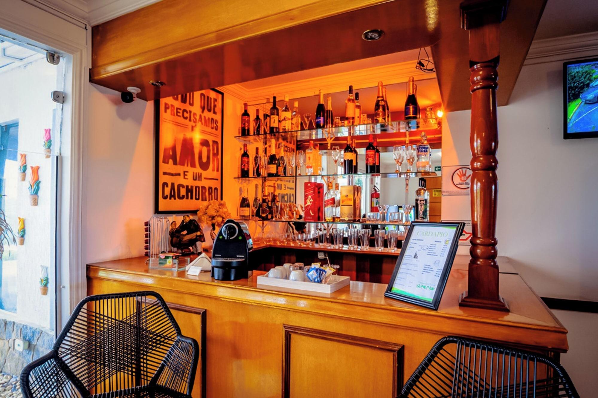 Bar/Salón VELINN Pousada Parque das Flores