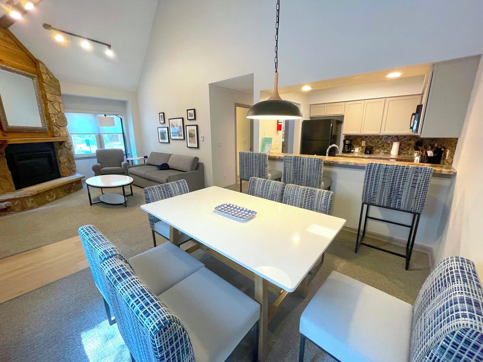 Varios Wedgewood Lodge