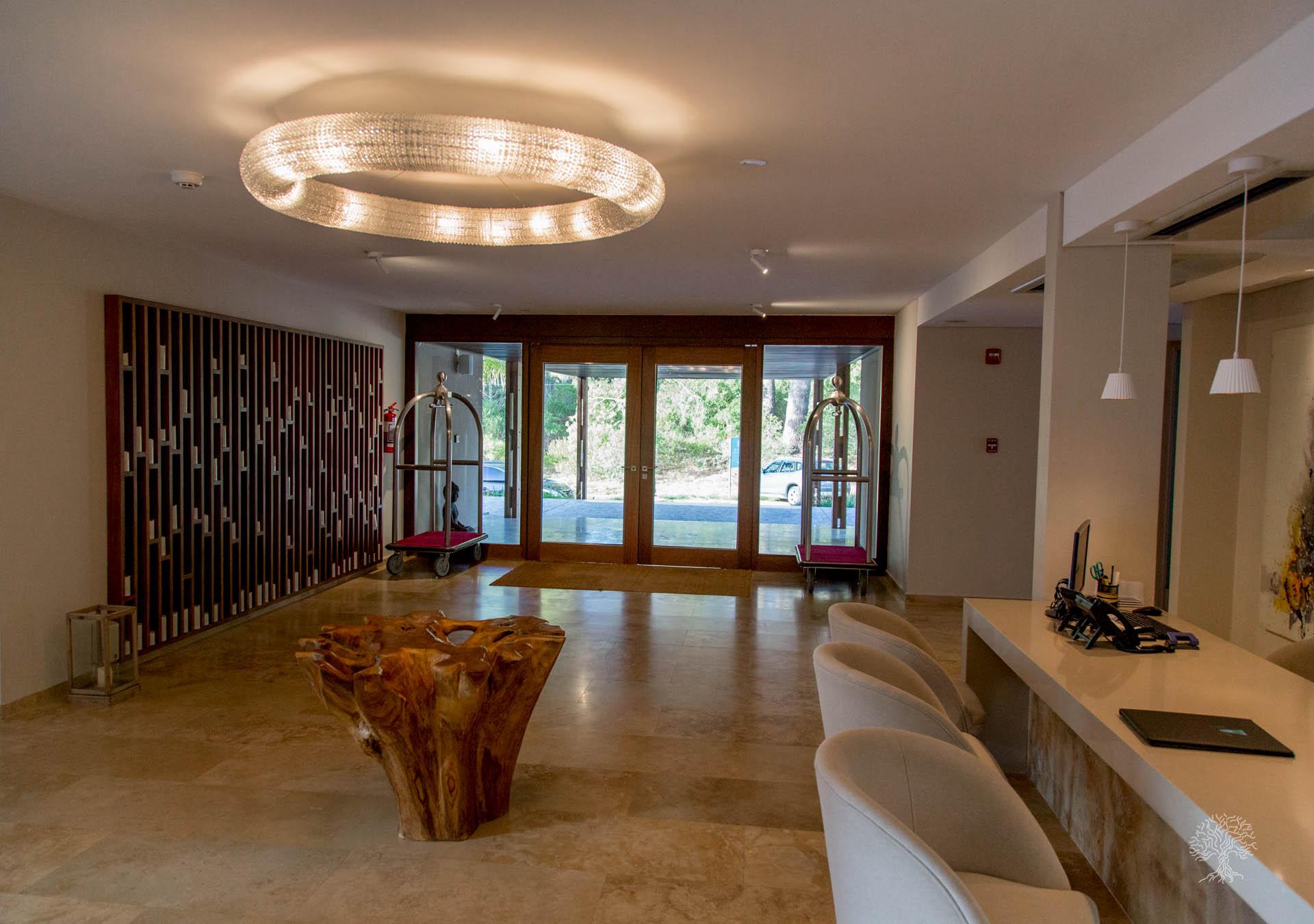 Vista Lobby Alive Spa Resort