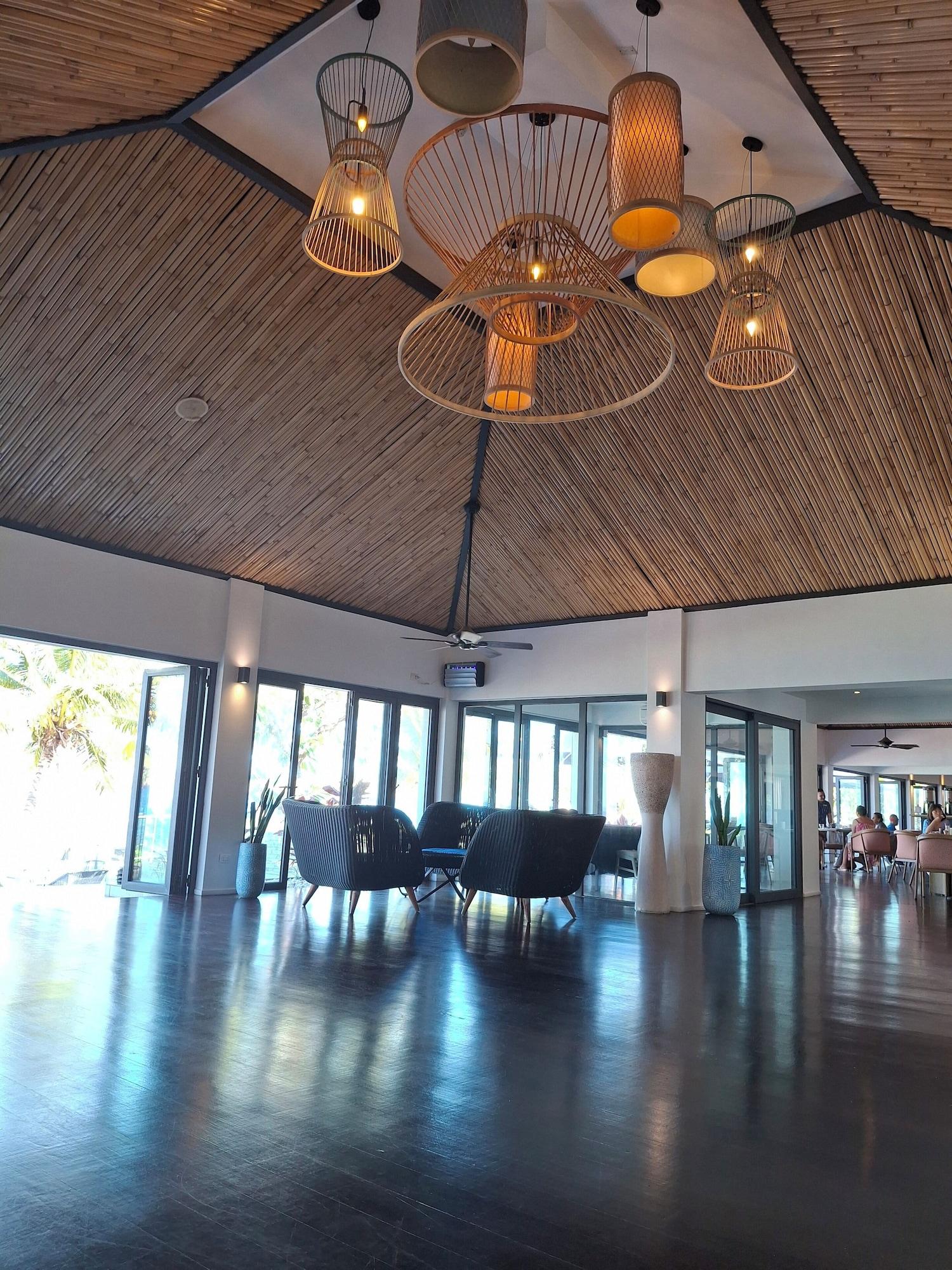 Vista Lobby Sheraton Resort & Spa, Tokoriki Island, Fiji