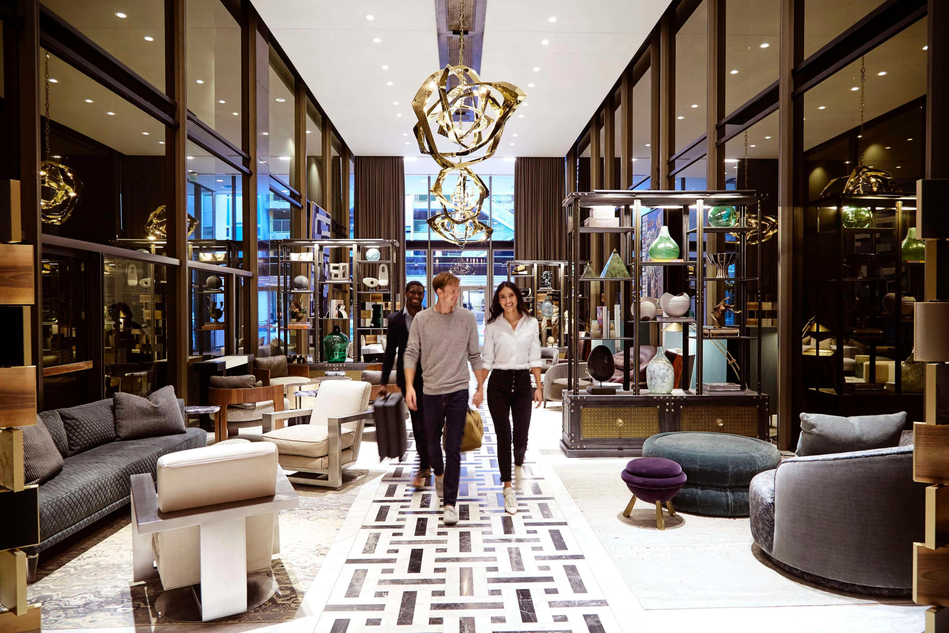 Vista Lobby Thompson Dallas