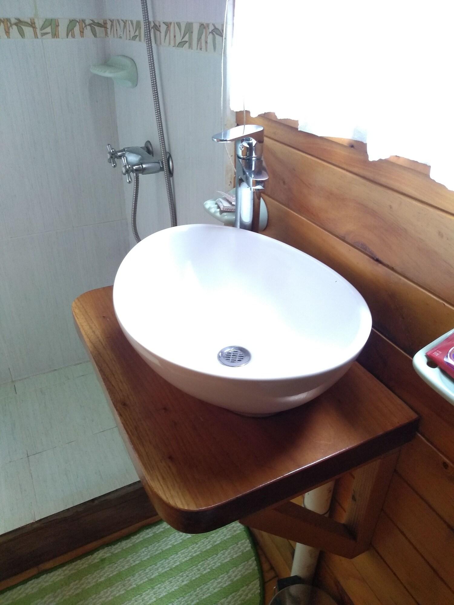 Equipamiento de Habitación Hosteria La Roulotte Mindo