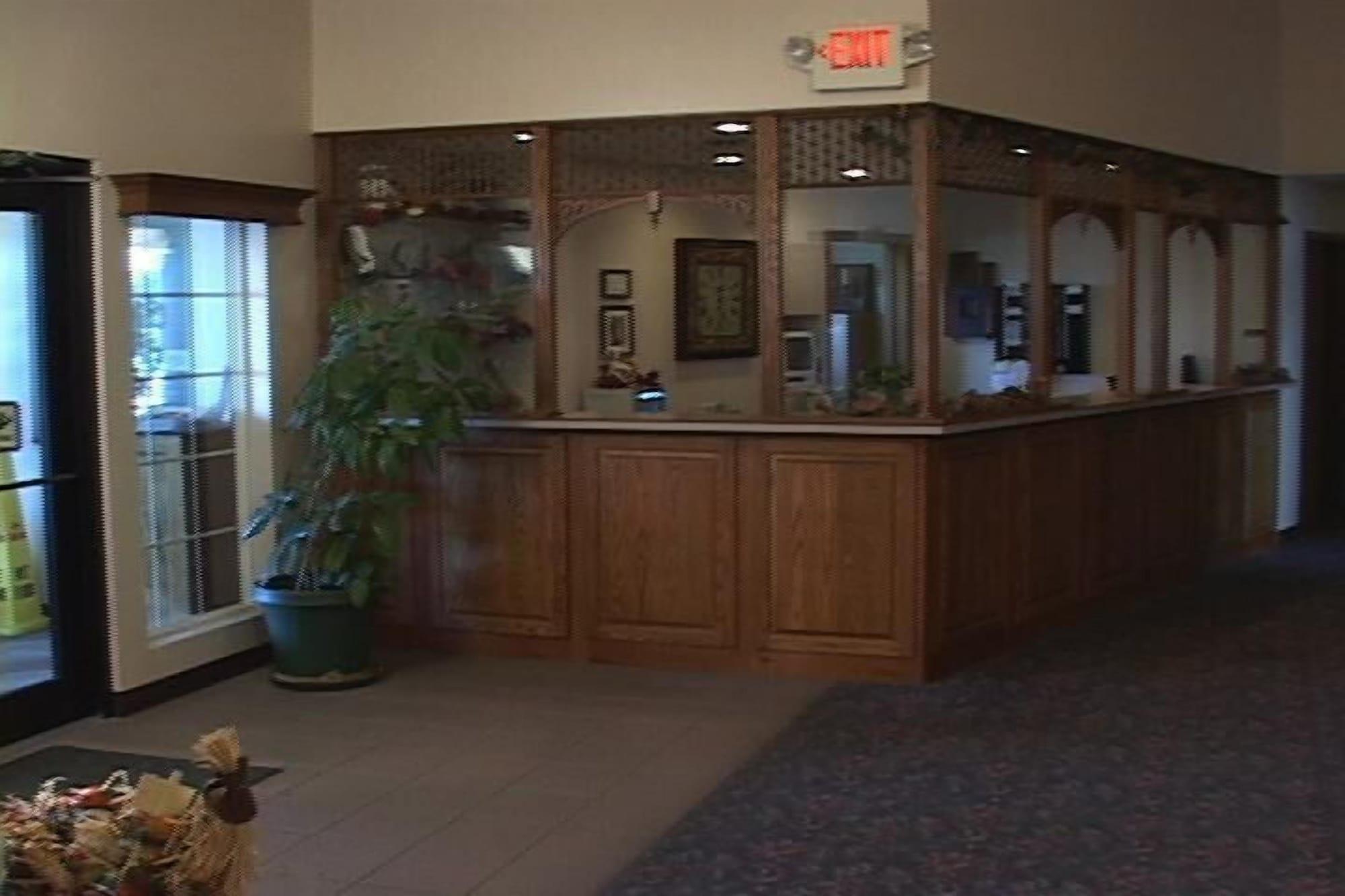Vista Lobby Pine View Resort