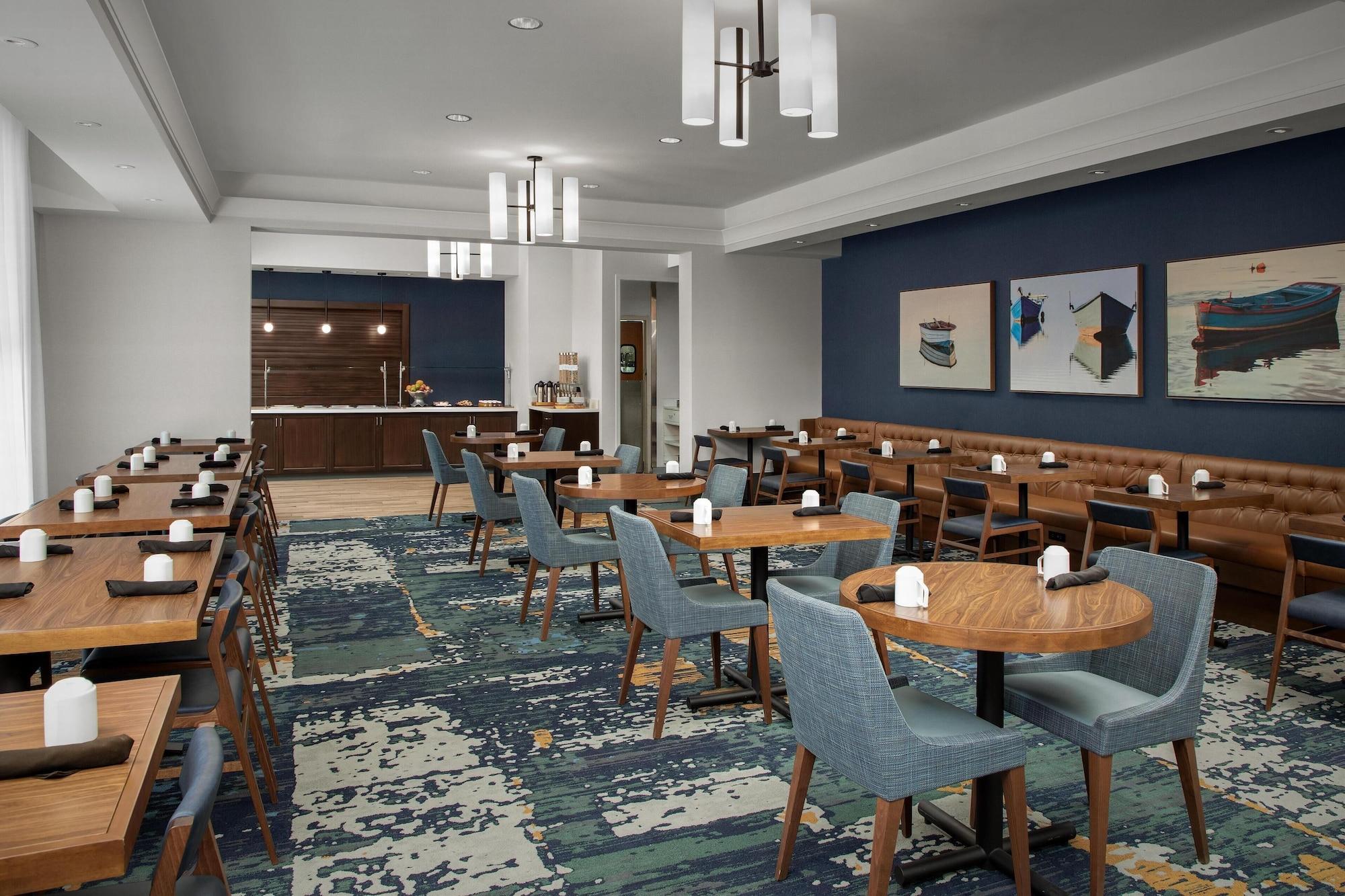 Restaurant Hilton Garden Inn Portsmouth Downtown
