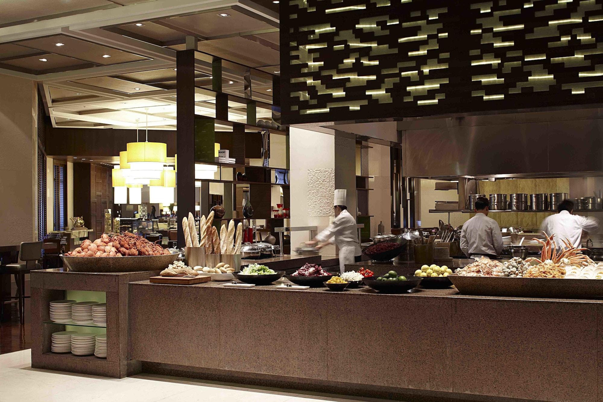 Restaurant The Lakeview, Tianjin Marriott Executive Apartments