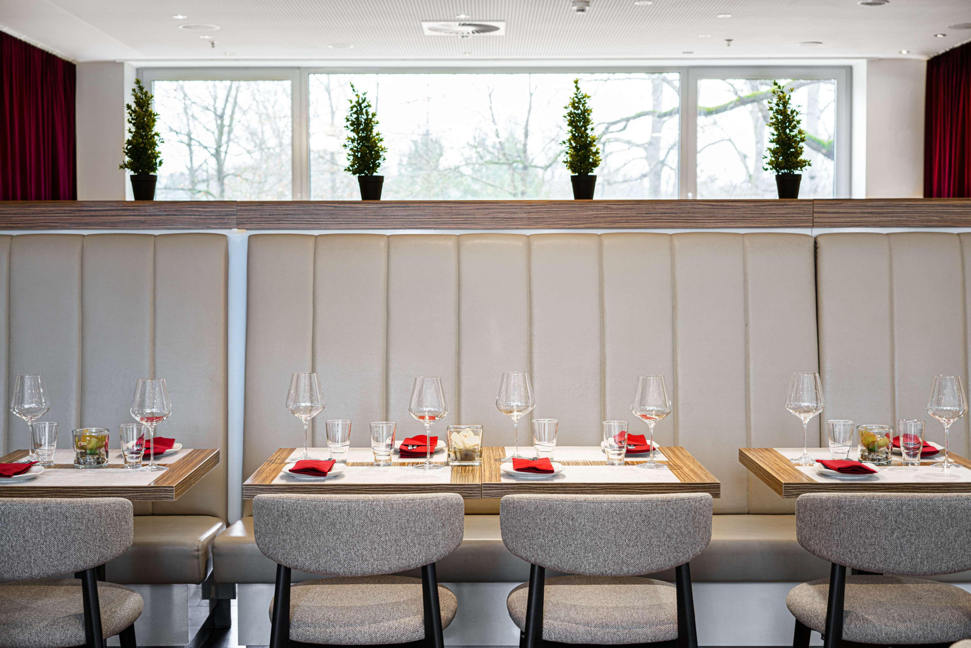 Restaurant Park Inn by Radisson Frankfurt Airport Hotel
