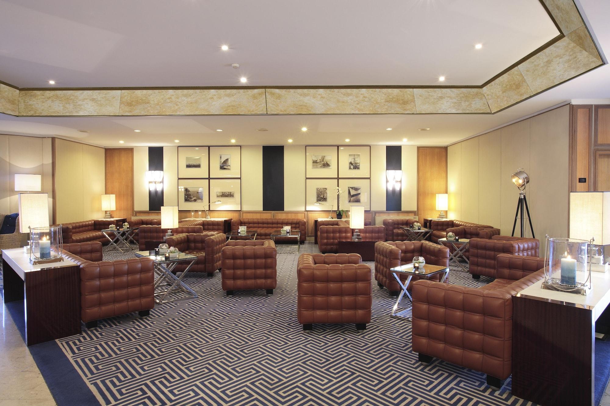 Vista Lobby Starhotels President