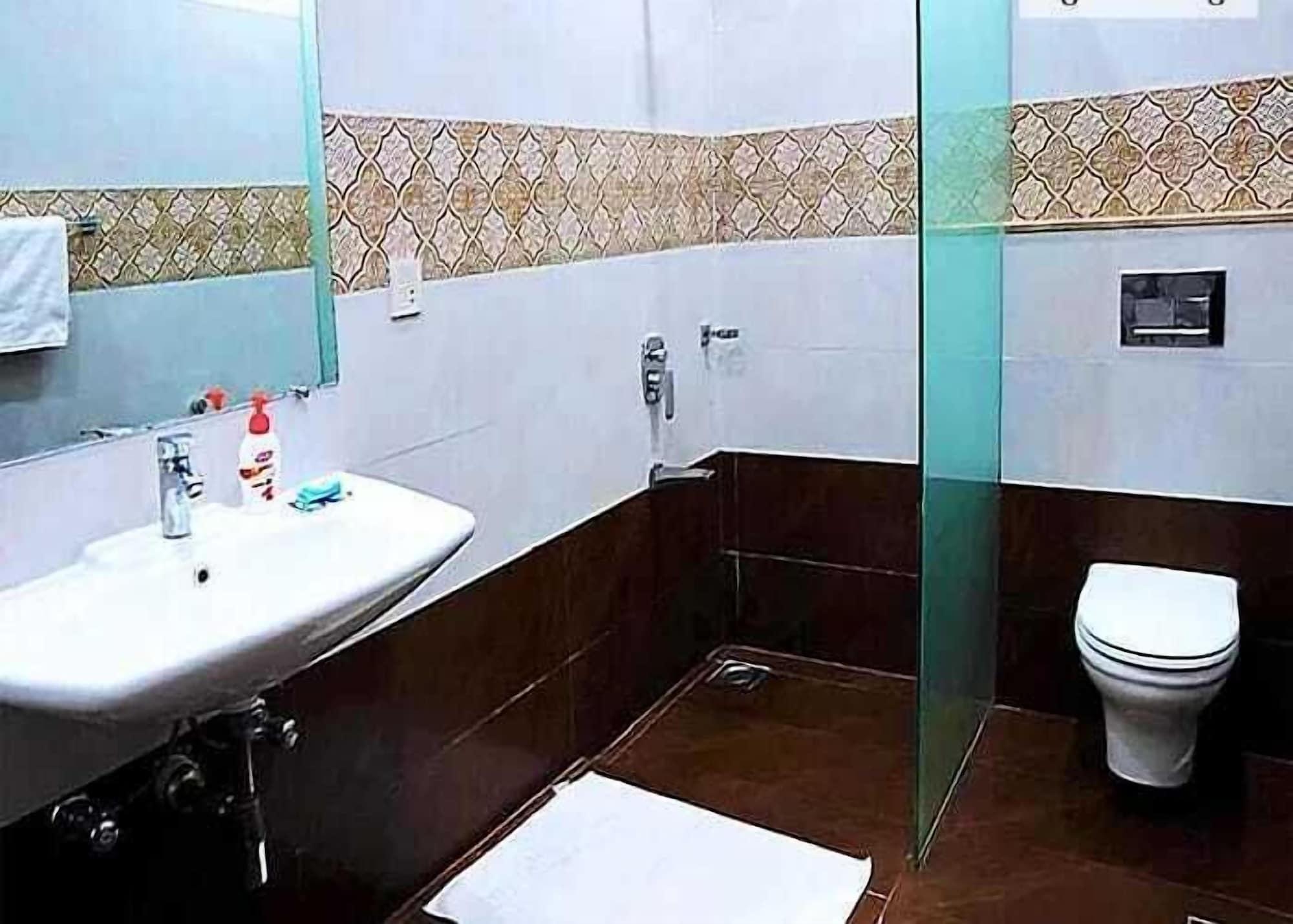 Equipamiento de Habitación Executive Grand Royal