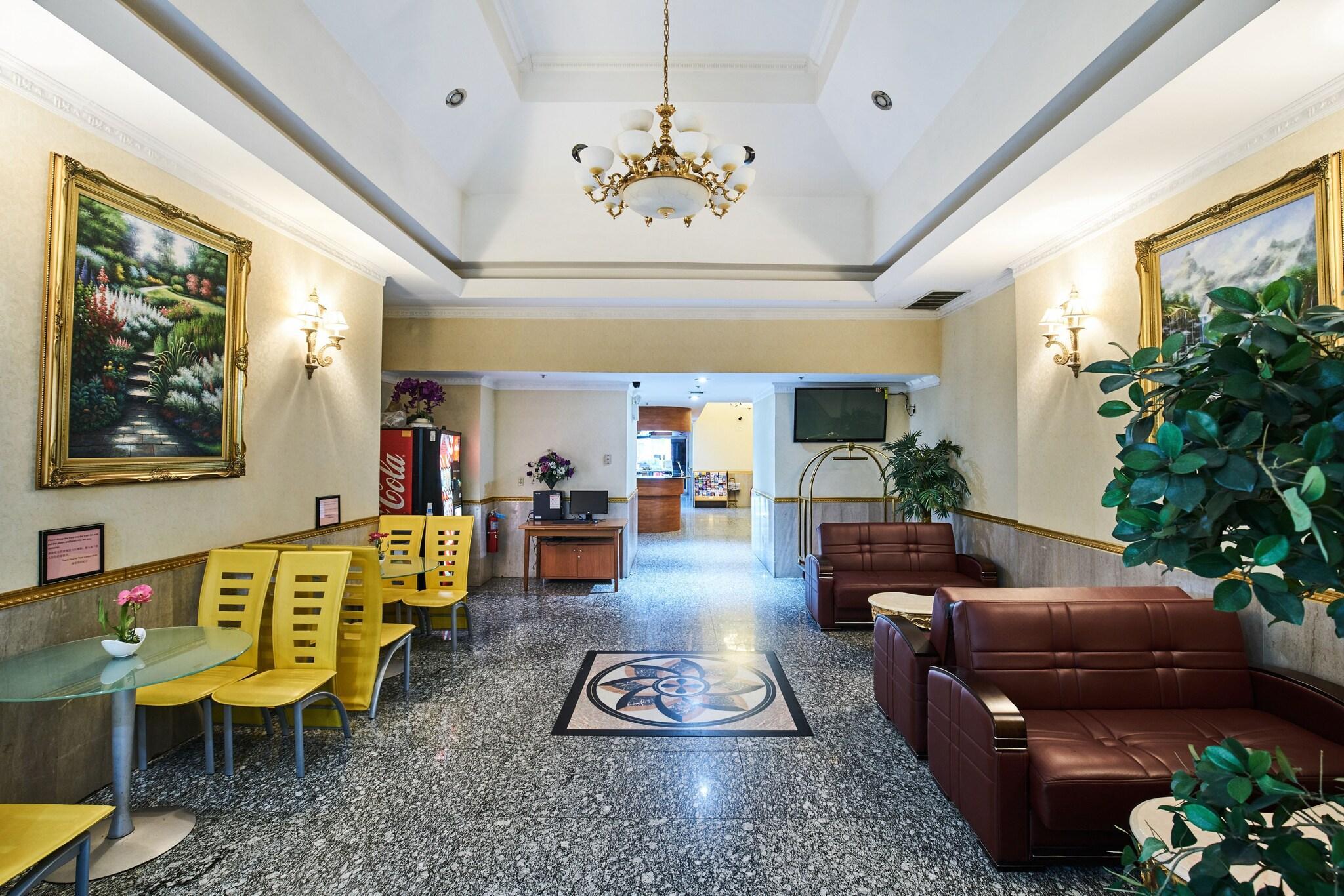 Vista Lobby Flushing Hotel