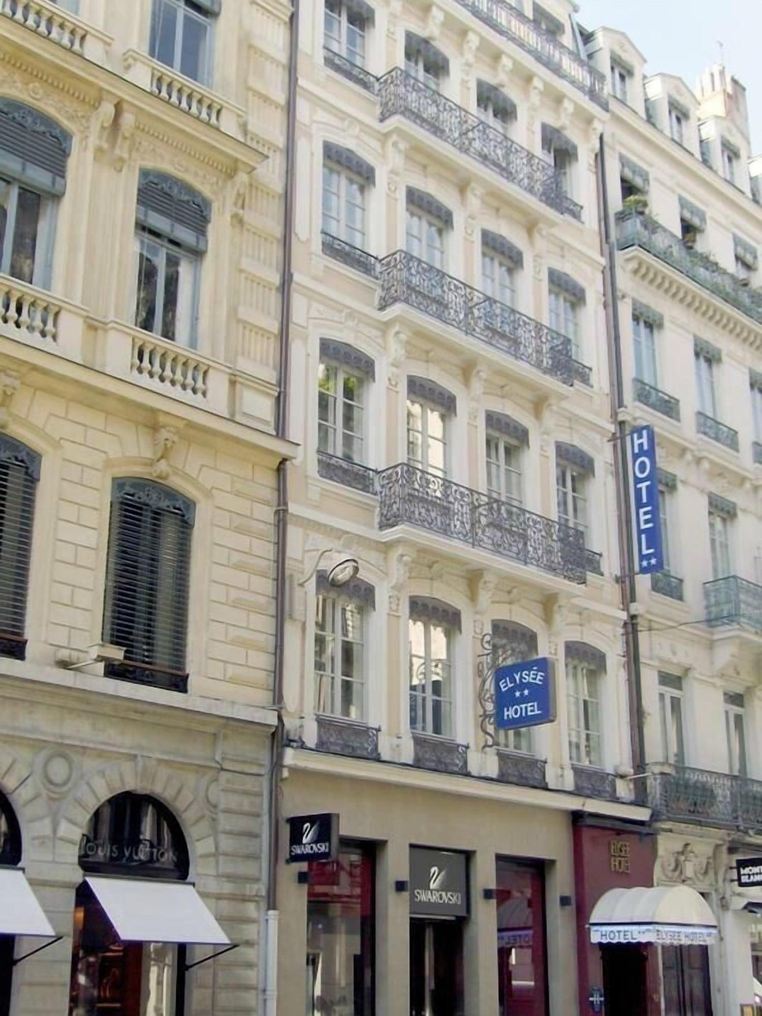 Varios Hôtel Elysée
