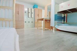 Alquiler Vacacional - Women Era [Female dorm room]