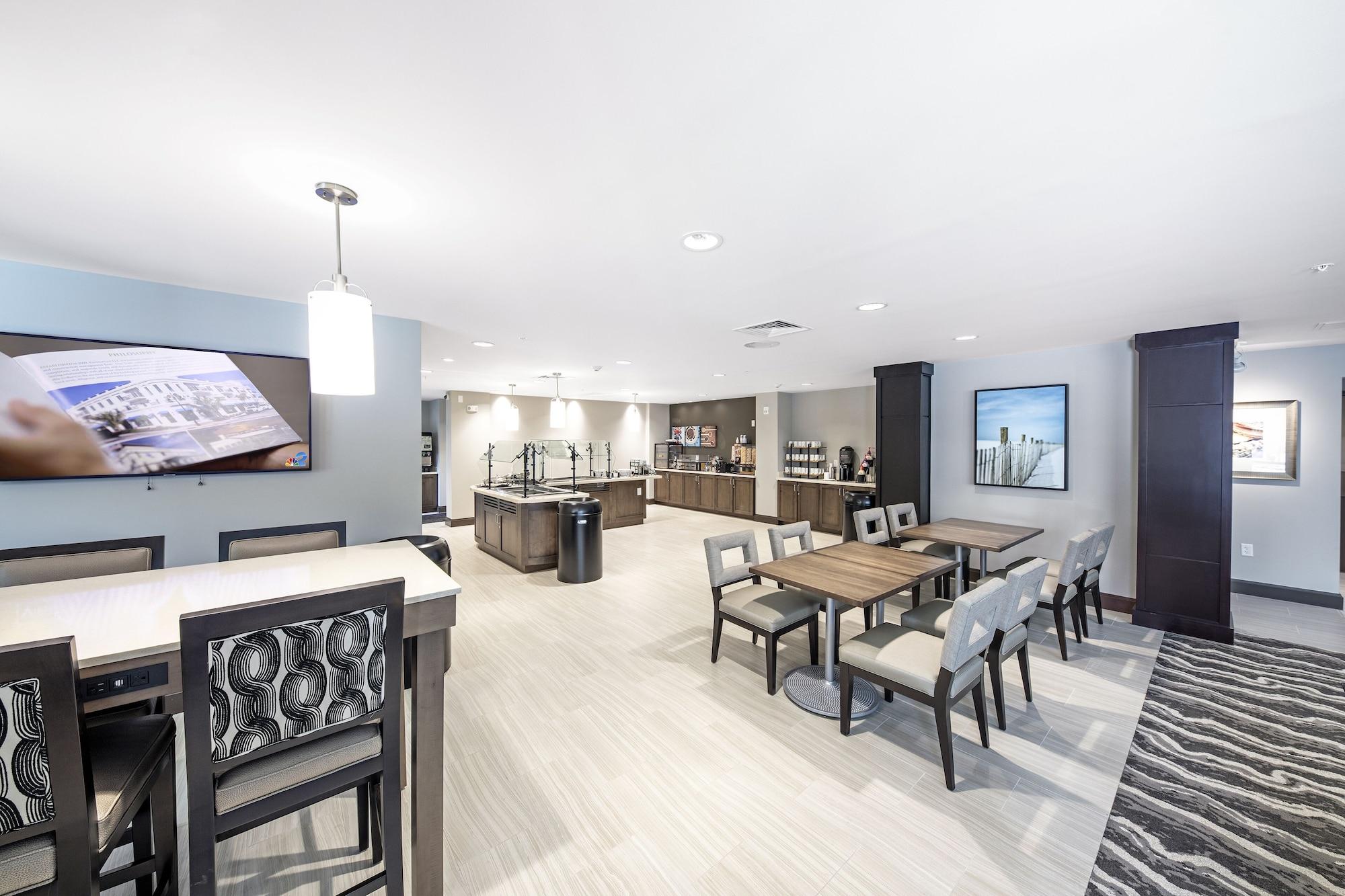 Restaurant Staybridge Suites Naples – Marco Island by IHG